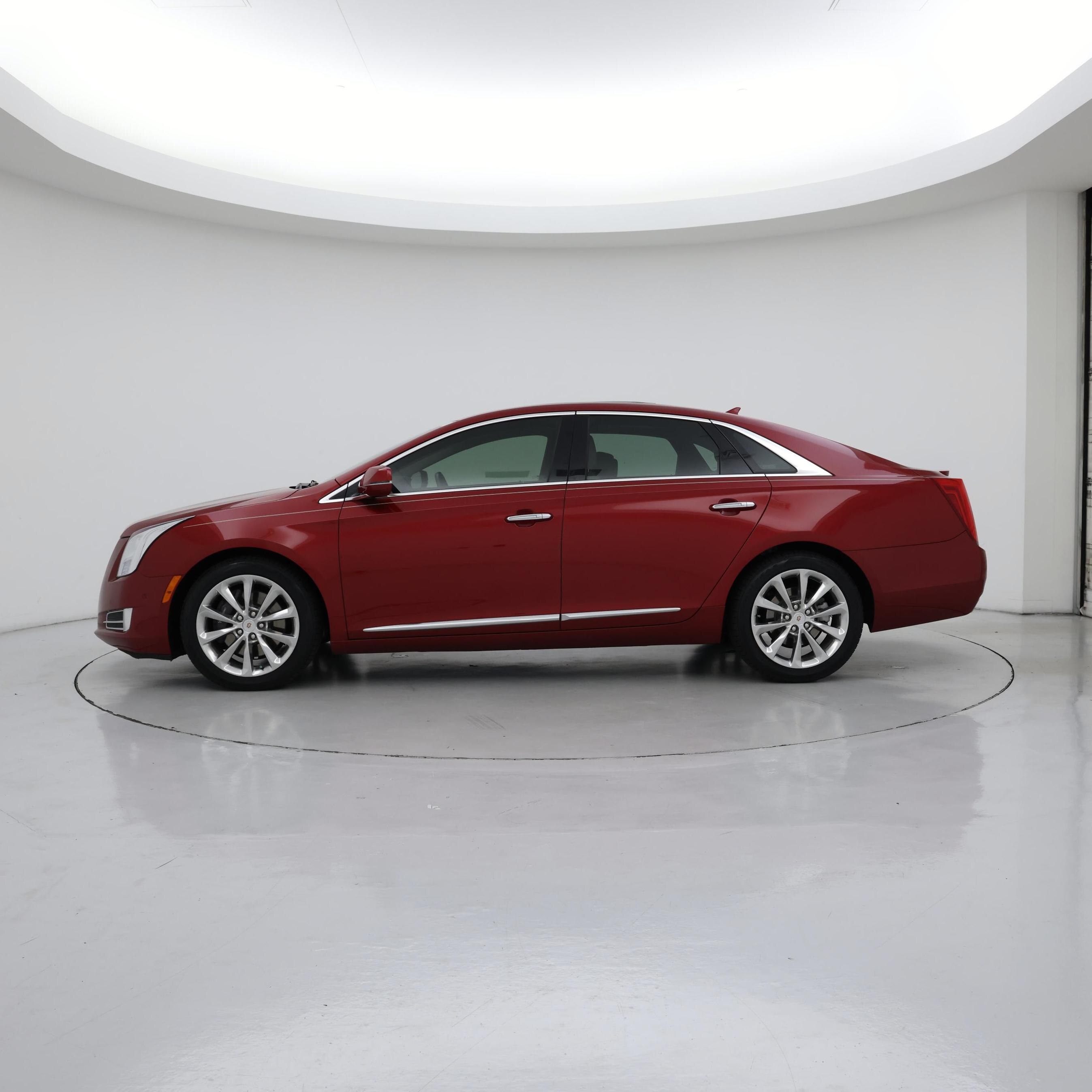 Thumbnail: 2014 Cadillac XTS - 3