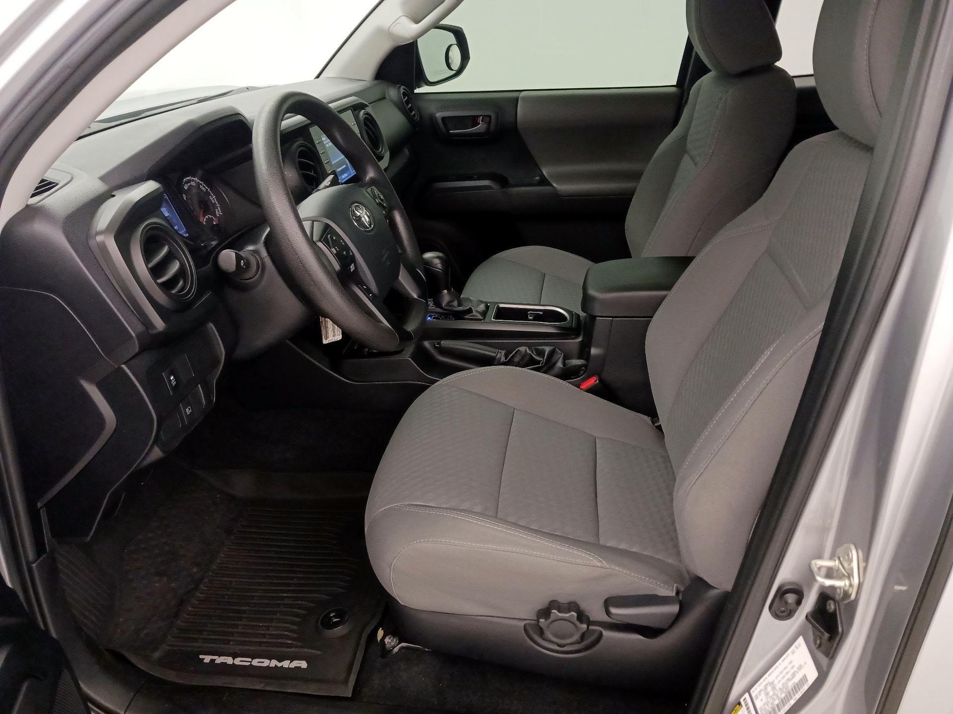 Thumbnail: 2020 Toyota Tacoma - 11