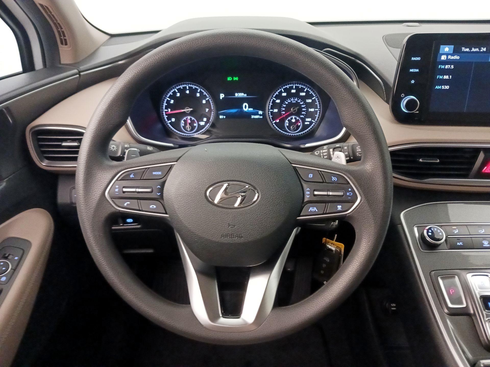 Thumbnail: 2023 Hyundai Santa Fe - 10