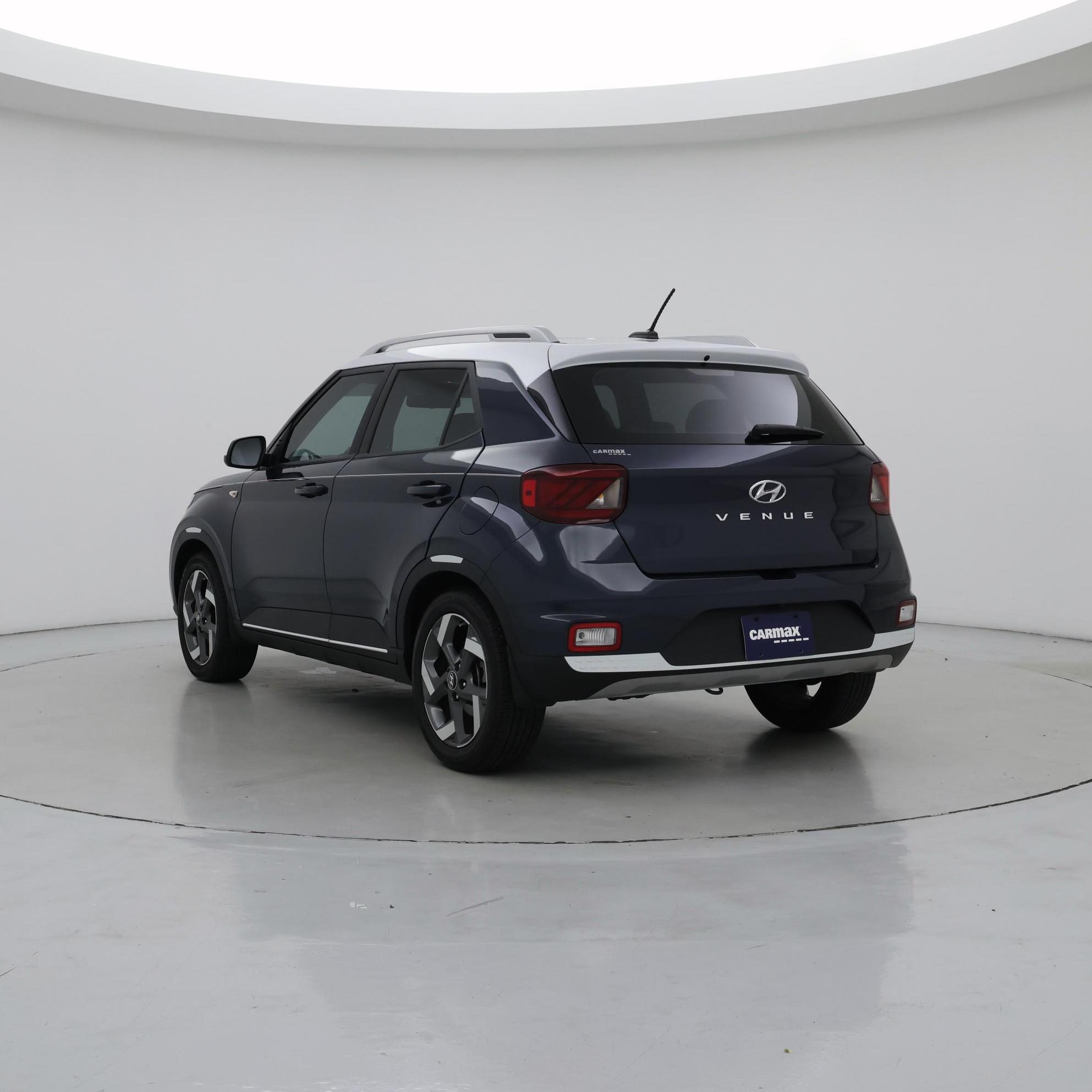 Thumbnail: 2023 Hyundai Venue - 2
