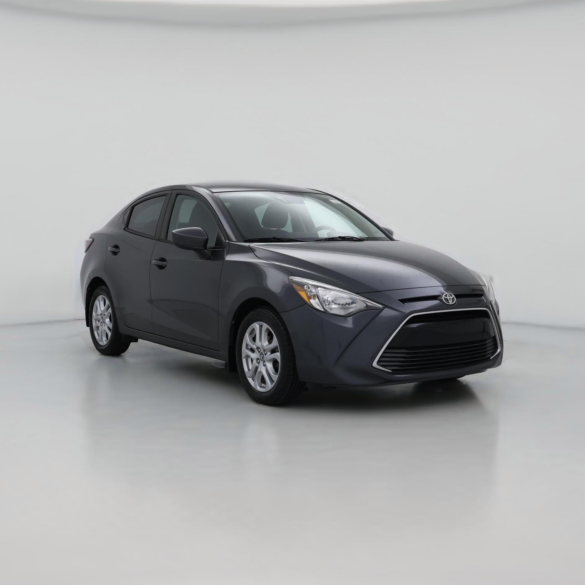 Thumbnail: 2018 Toyota Yaris iA - 1