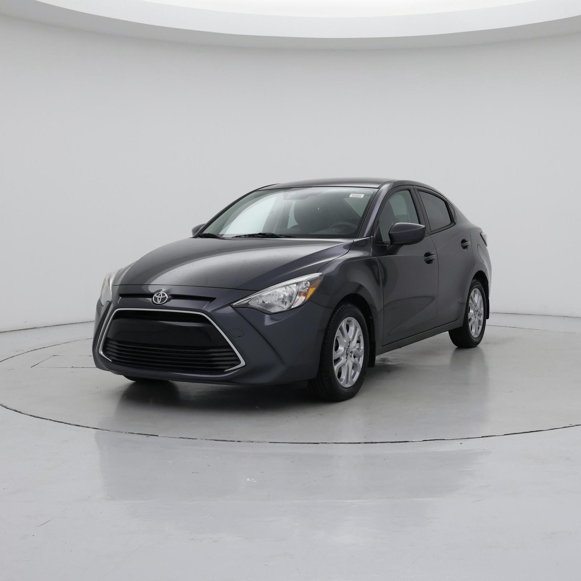 Thumbnail: 2018 Toyota Yaris iA - 4