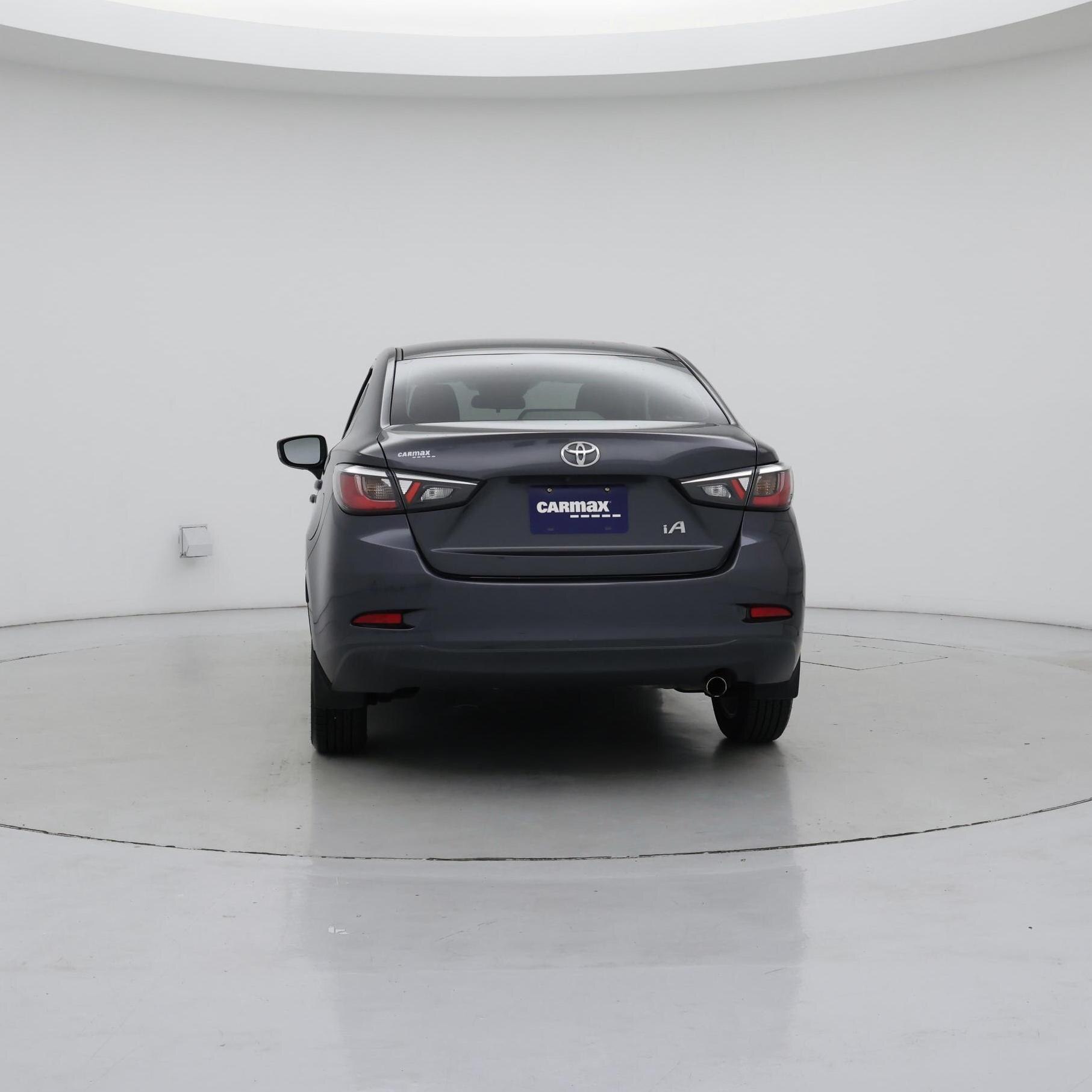 Thumbnail: 2018 Toyota Yaris iA - 6