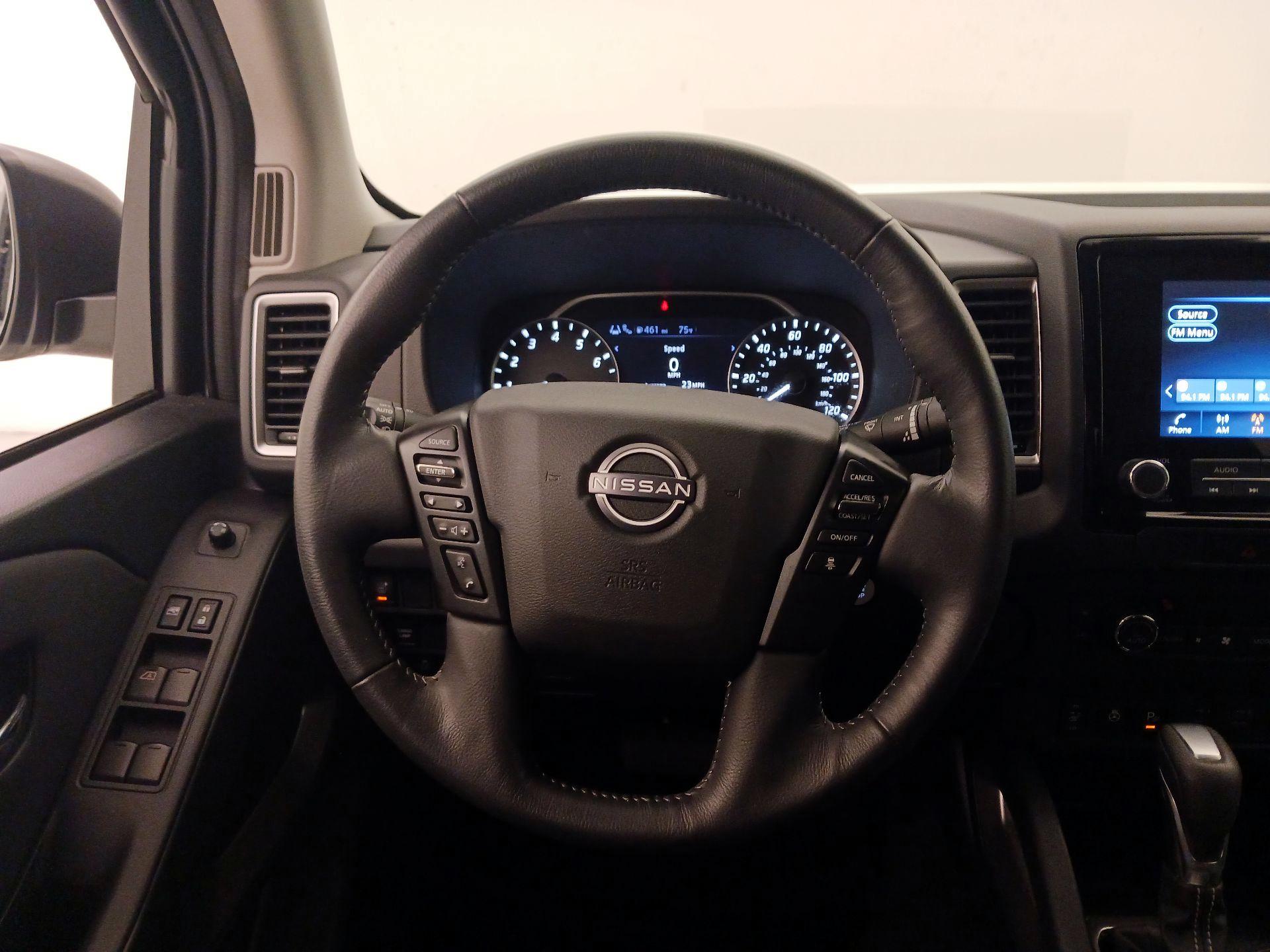 Thumbnail: 2022 Nissan Frontier - 10