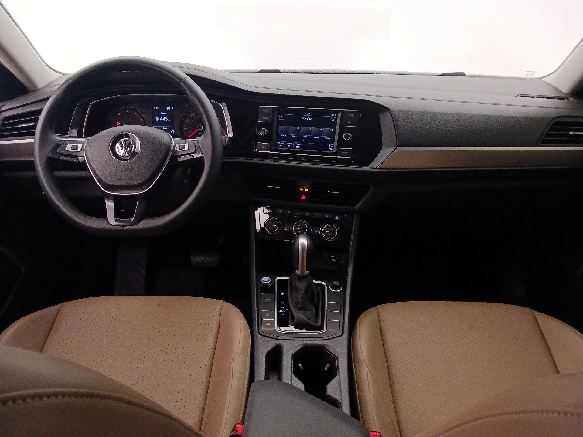 Thumbnail: 2019 Volkswagen Jetta - 9