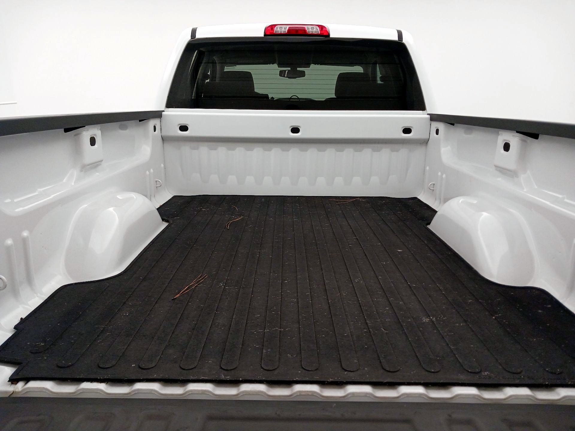 Thumbnail: 2019 Chevrolet Silverado 1500 - 20