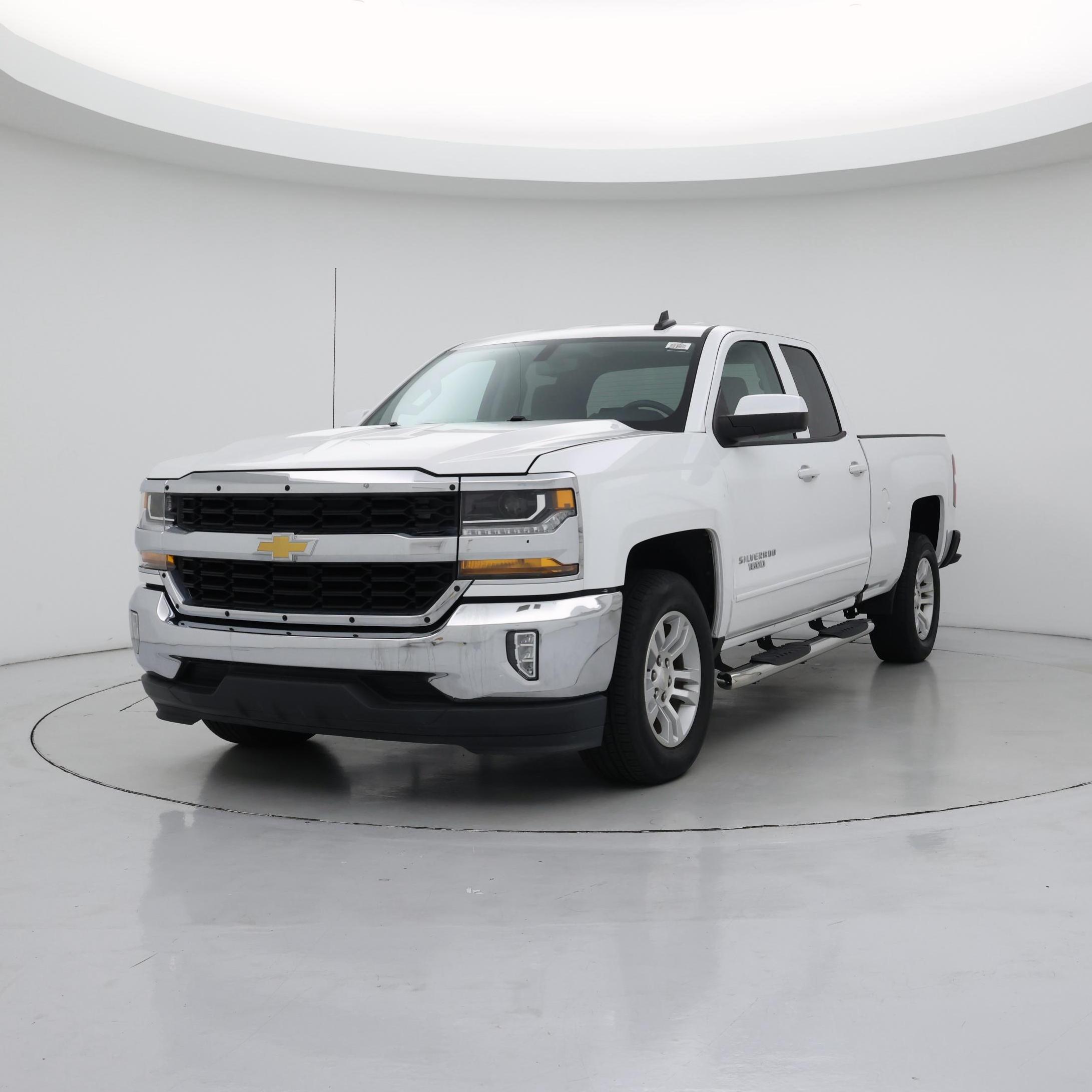 Thumbnail: 2019 Chevrolet Silverado 1500 - 4