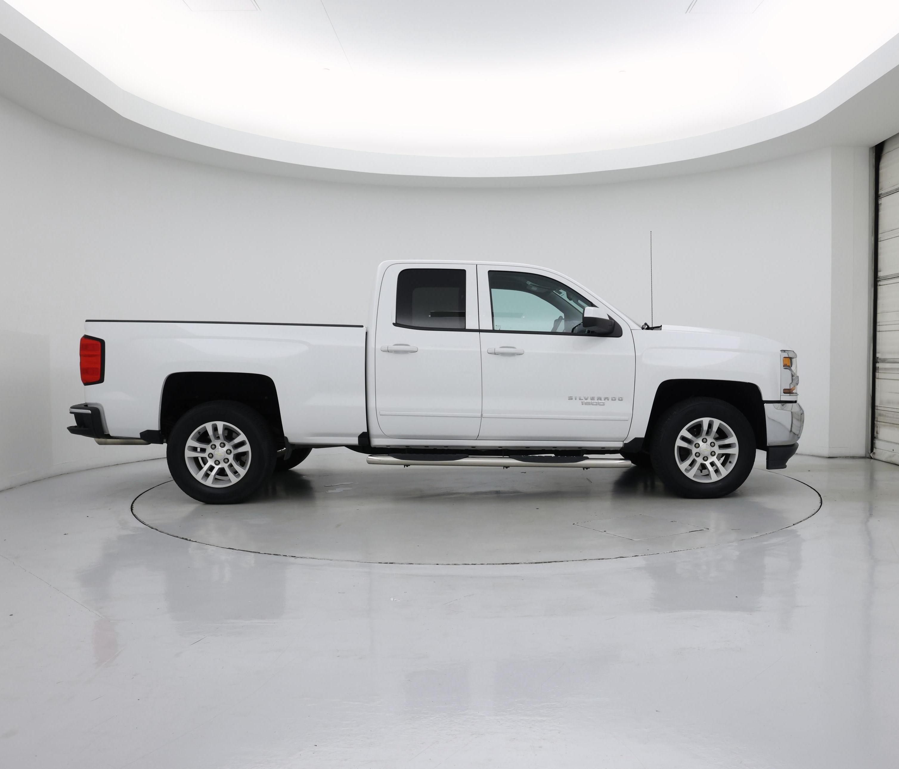Thumbnail: 2019 Chevrolet Silverado 1500 - 7