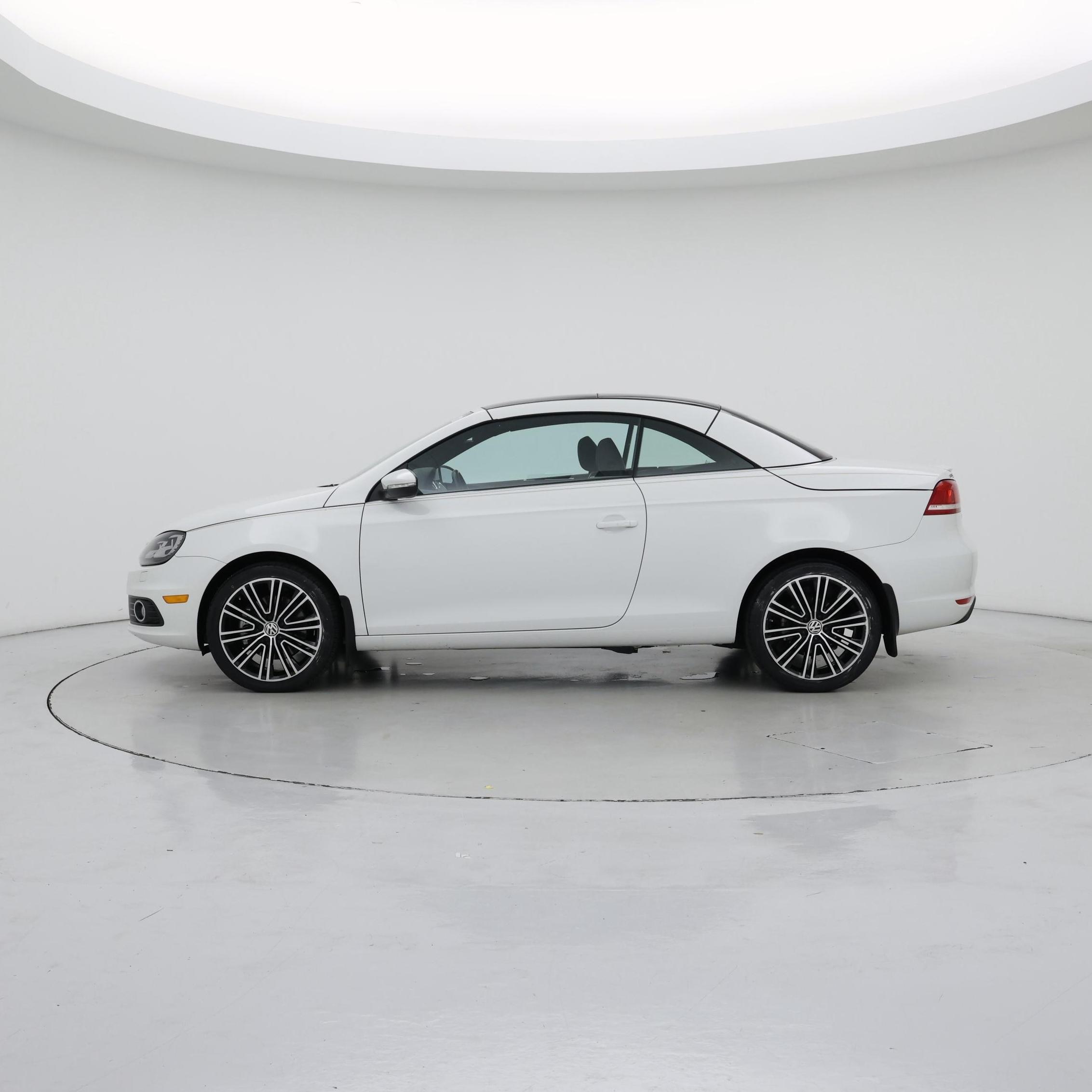 Thumbnail: 2015 Volkswagen Eos - 3