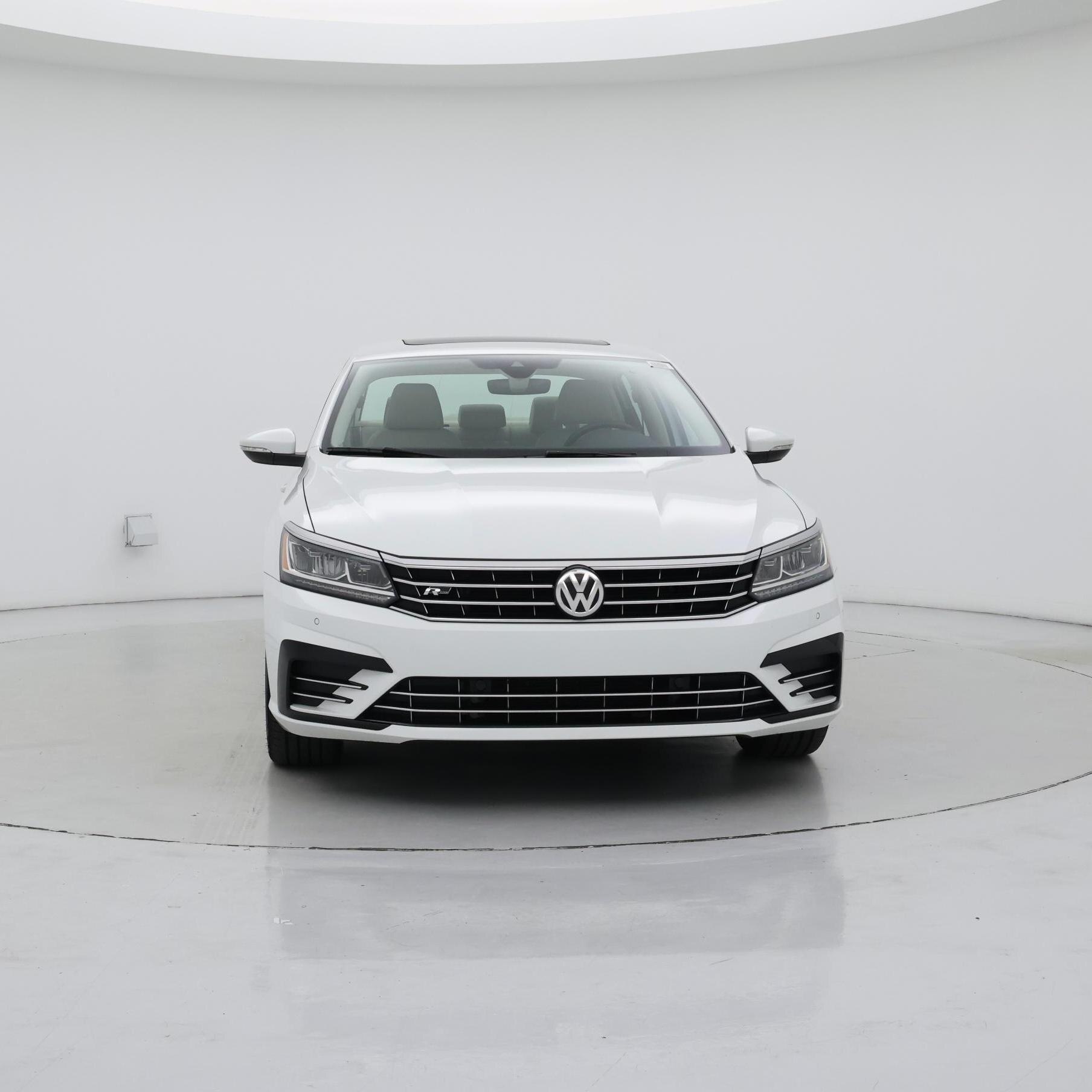 Thumbnail: 2019 Volkswagen Passat - 5