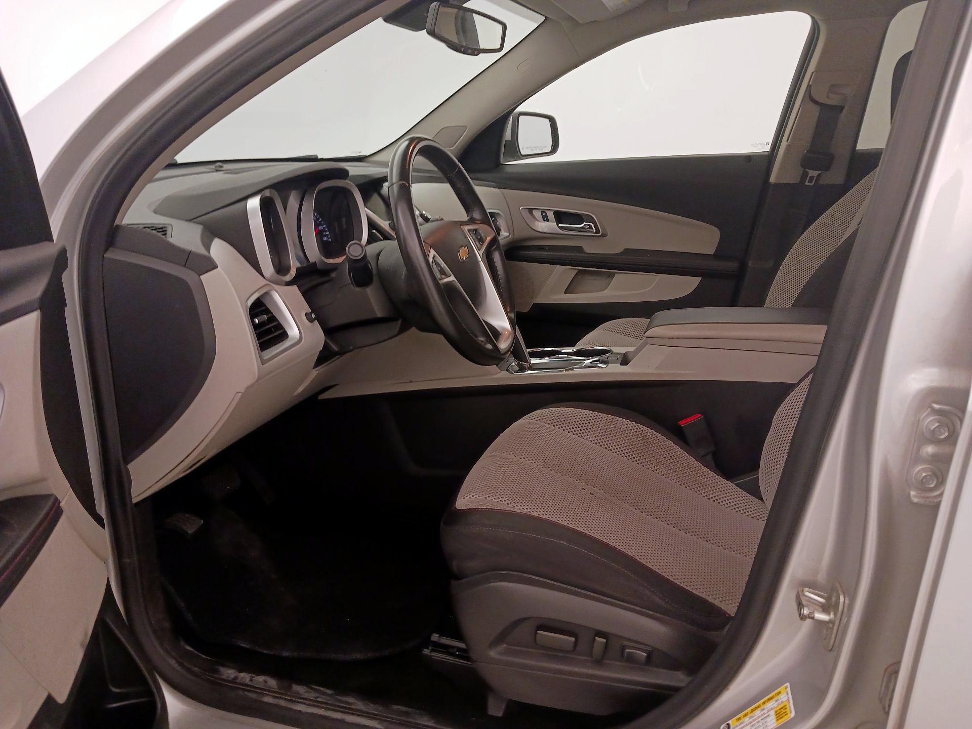 Thumbnail: 2015 Chevrolet Equinox - 11