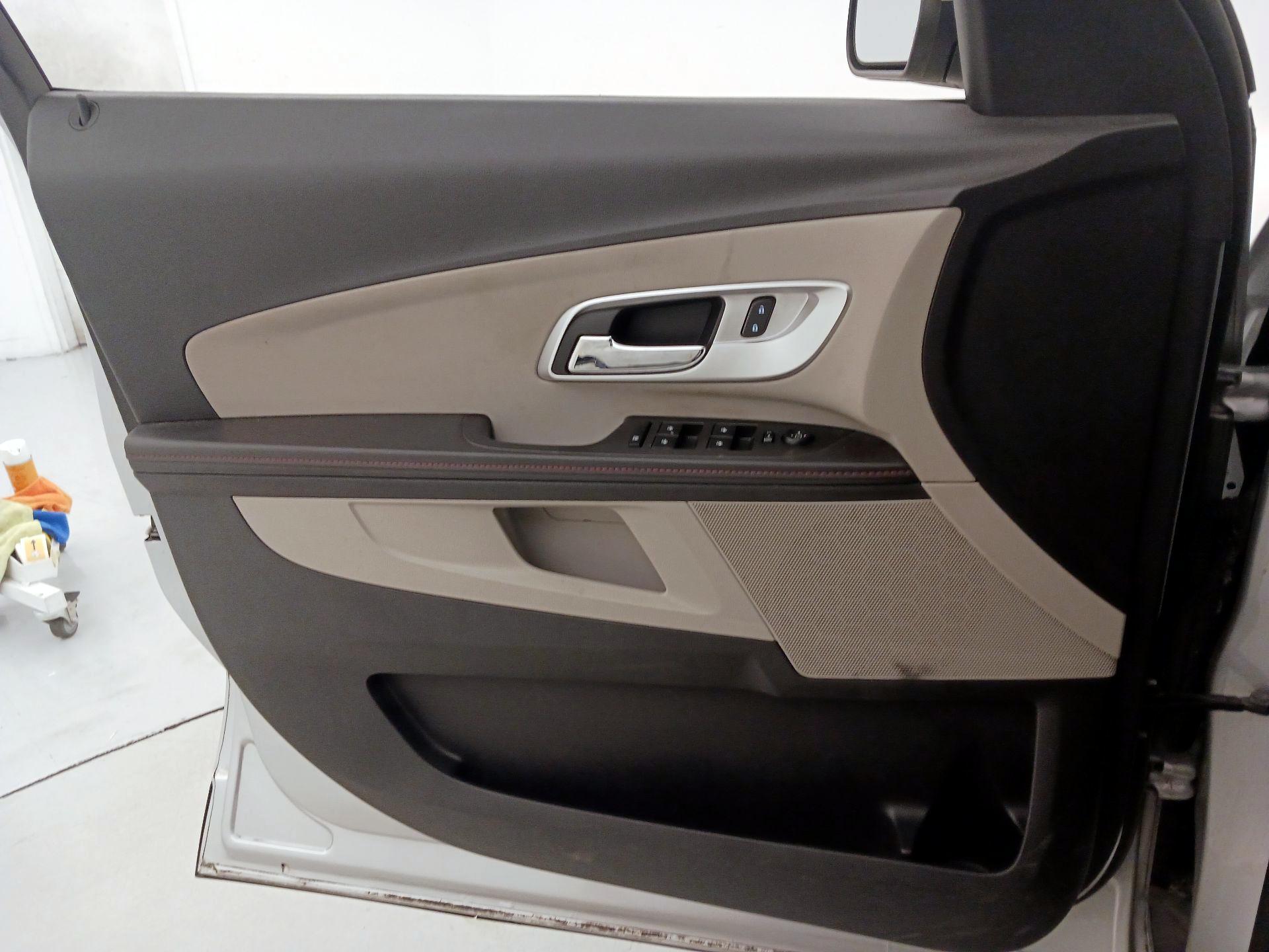Thumbnail: 2015 Chevrolet Equinox - 12