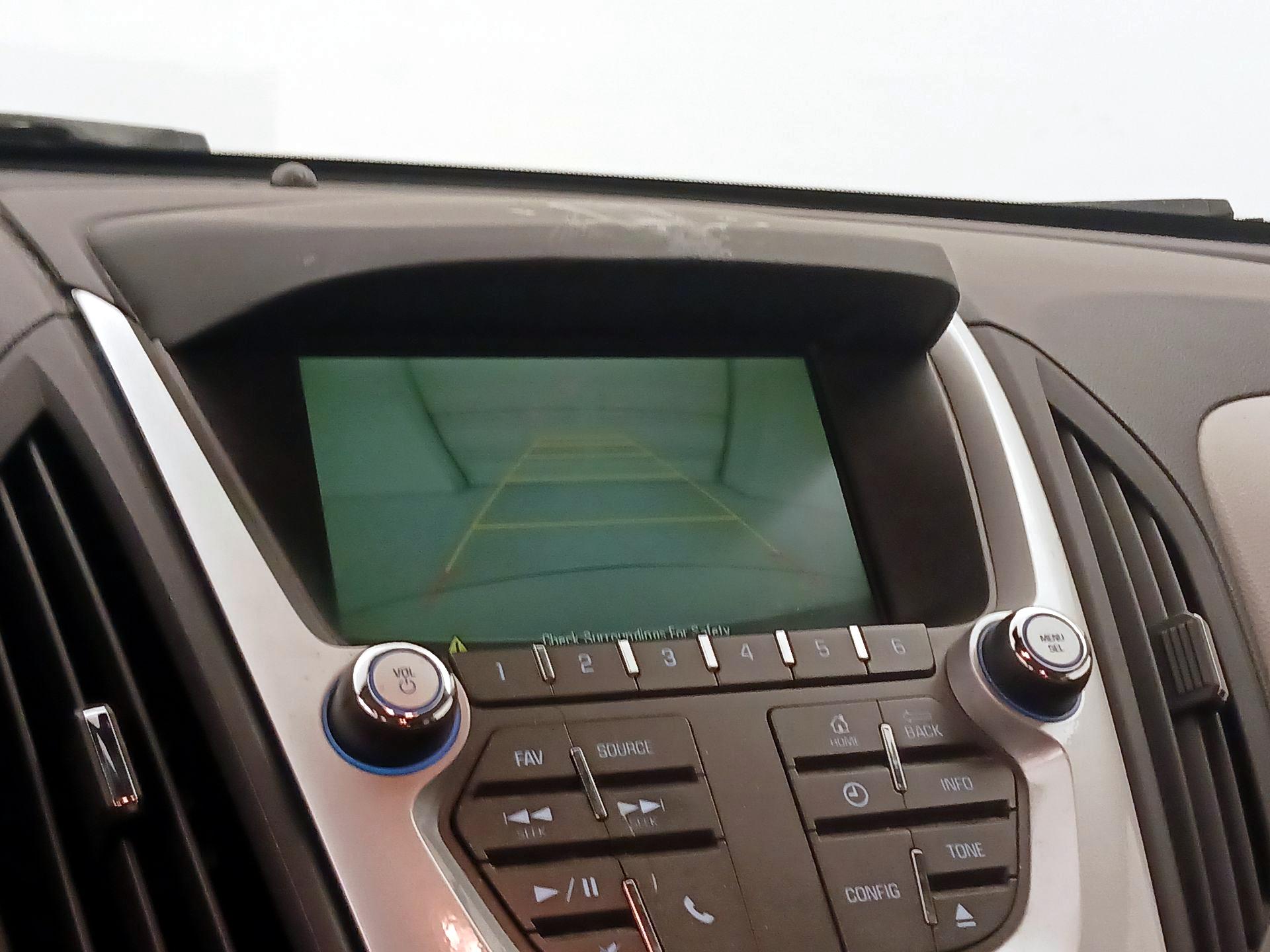 Thumbnail: 2015 Chevrolet Equinox - 14