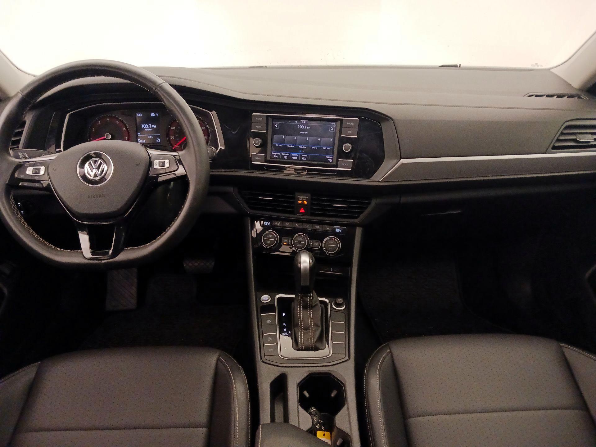 Thumbnail: 2021 Volkswagen Jetta - 9