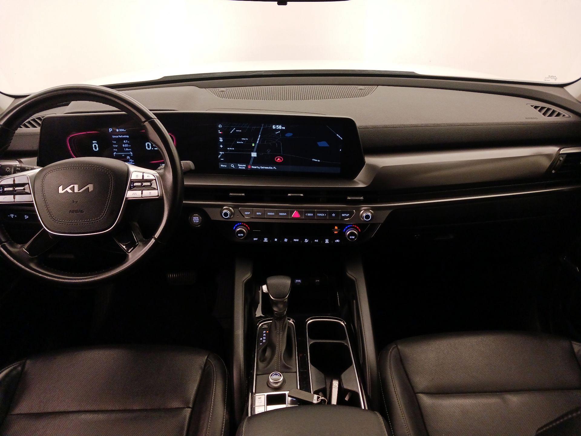 Thumbnail: 2023 Kia Telluride - 9