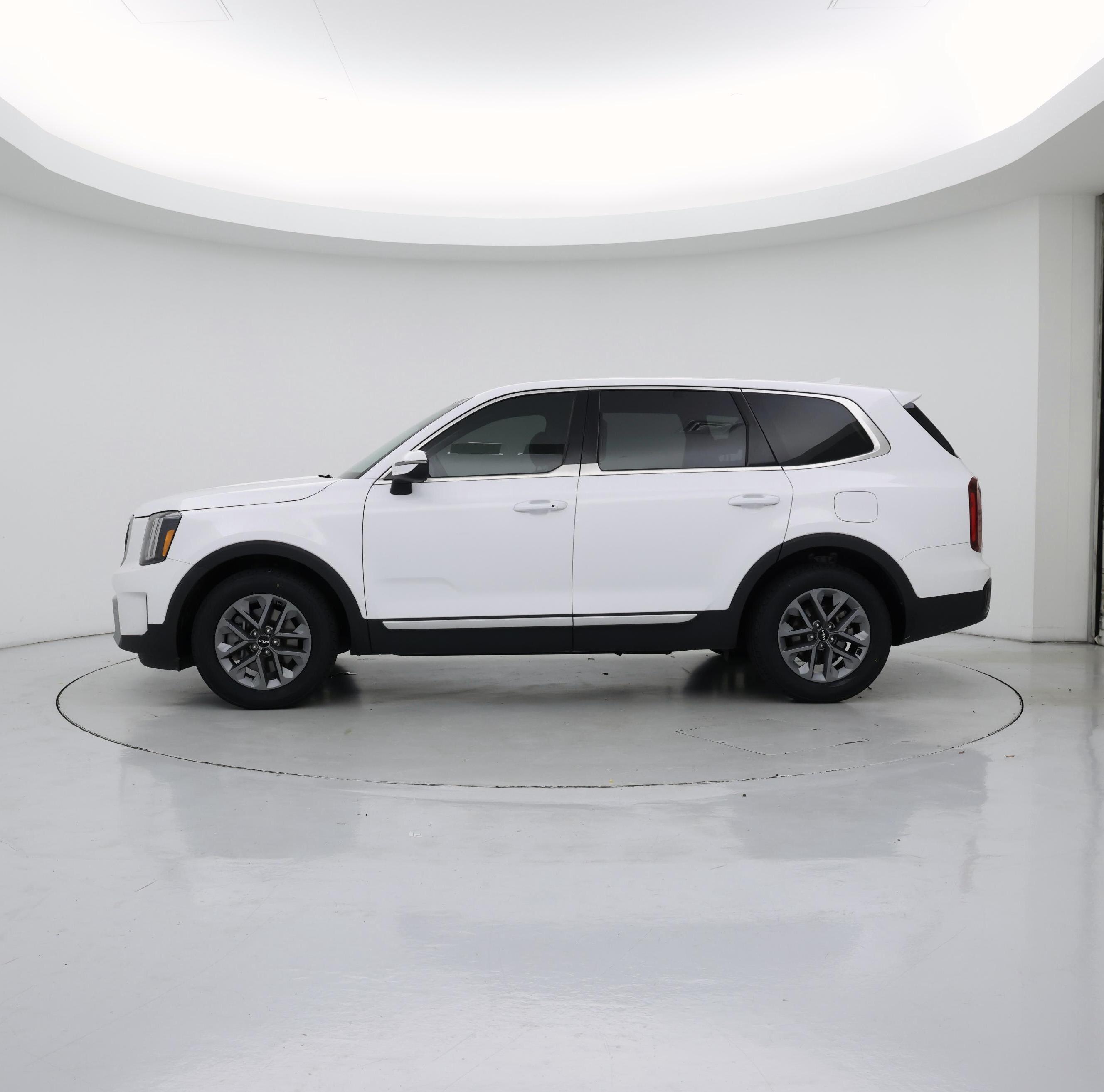 Thumbnail: 2023 Kia Telluride - 3