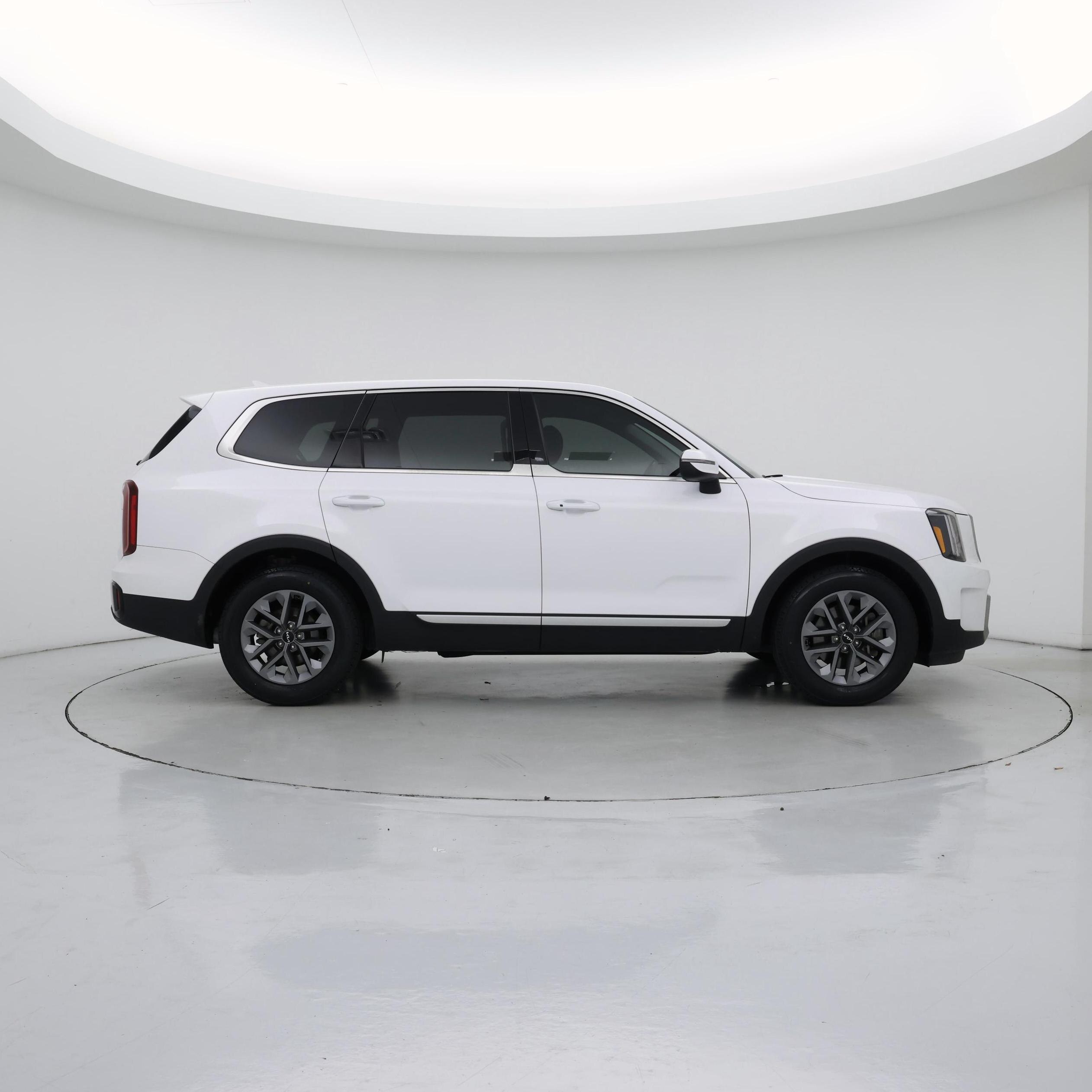 Thumbnail: 2023 Kia Telluride - 7
