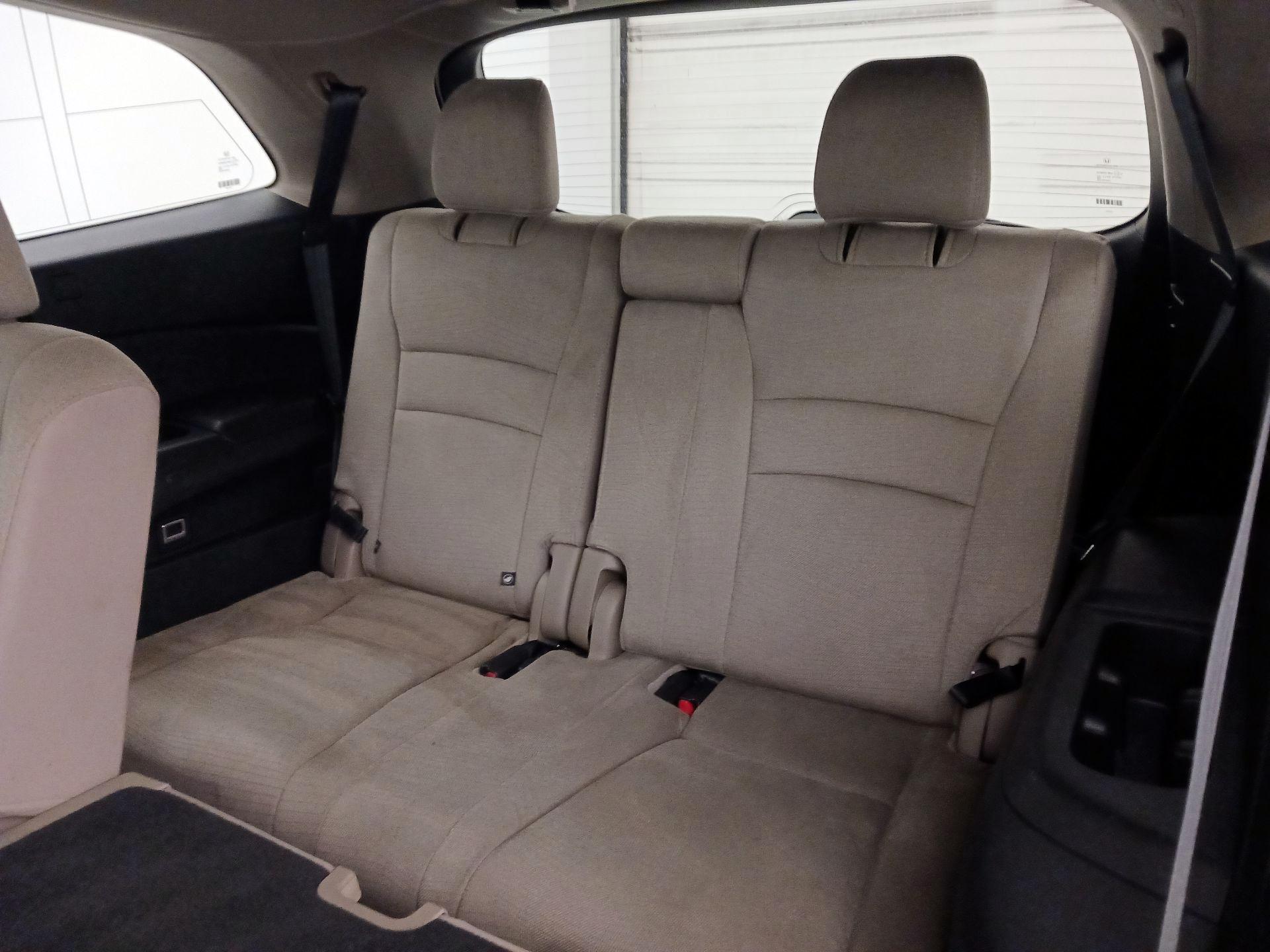 Thumbnail: 2018 Honda Pilot - 20