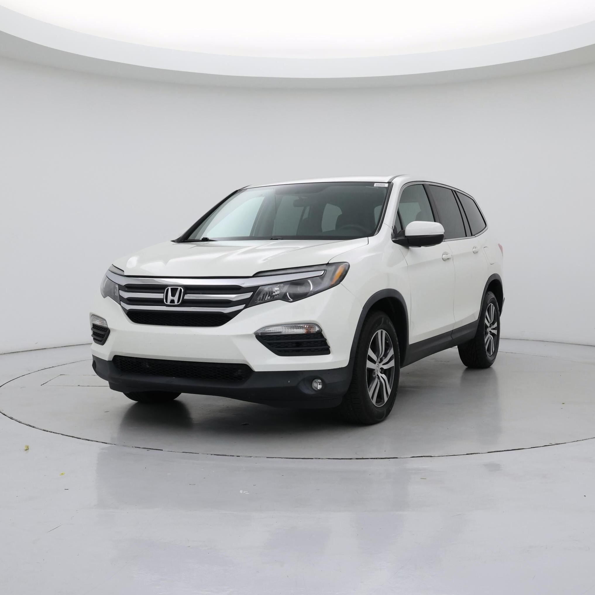 Thumbnail: 2018 Honda Pilot - 4