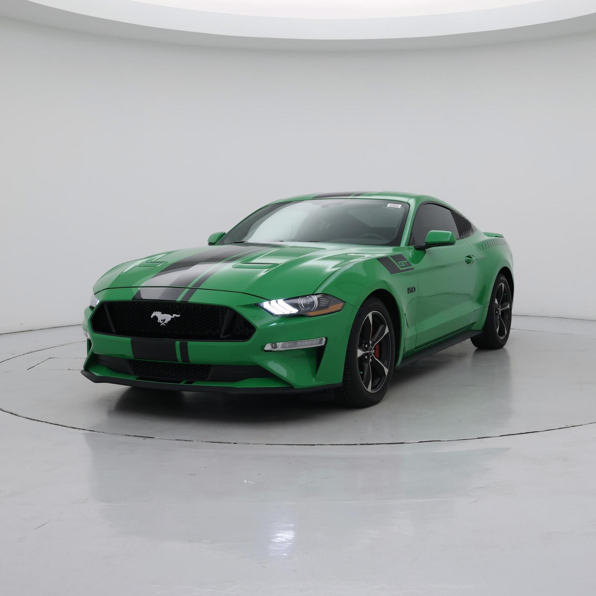 Thumbnail: 2019 Ford Mustang - 4