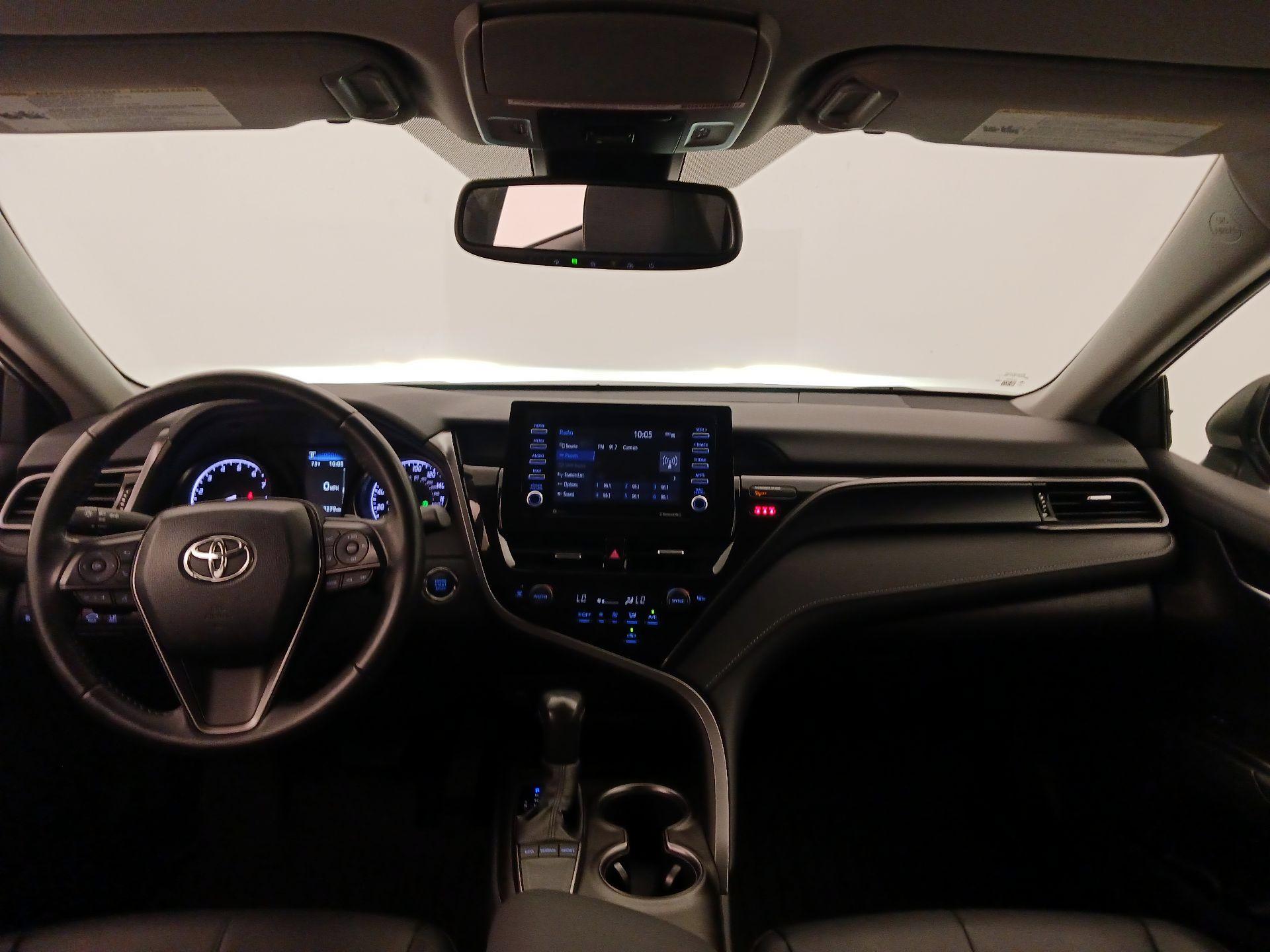 Thumbnail: 2022 Toyota Camry - 9