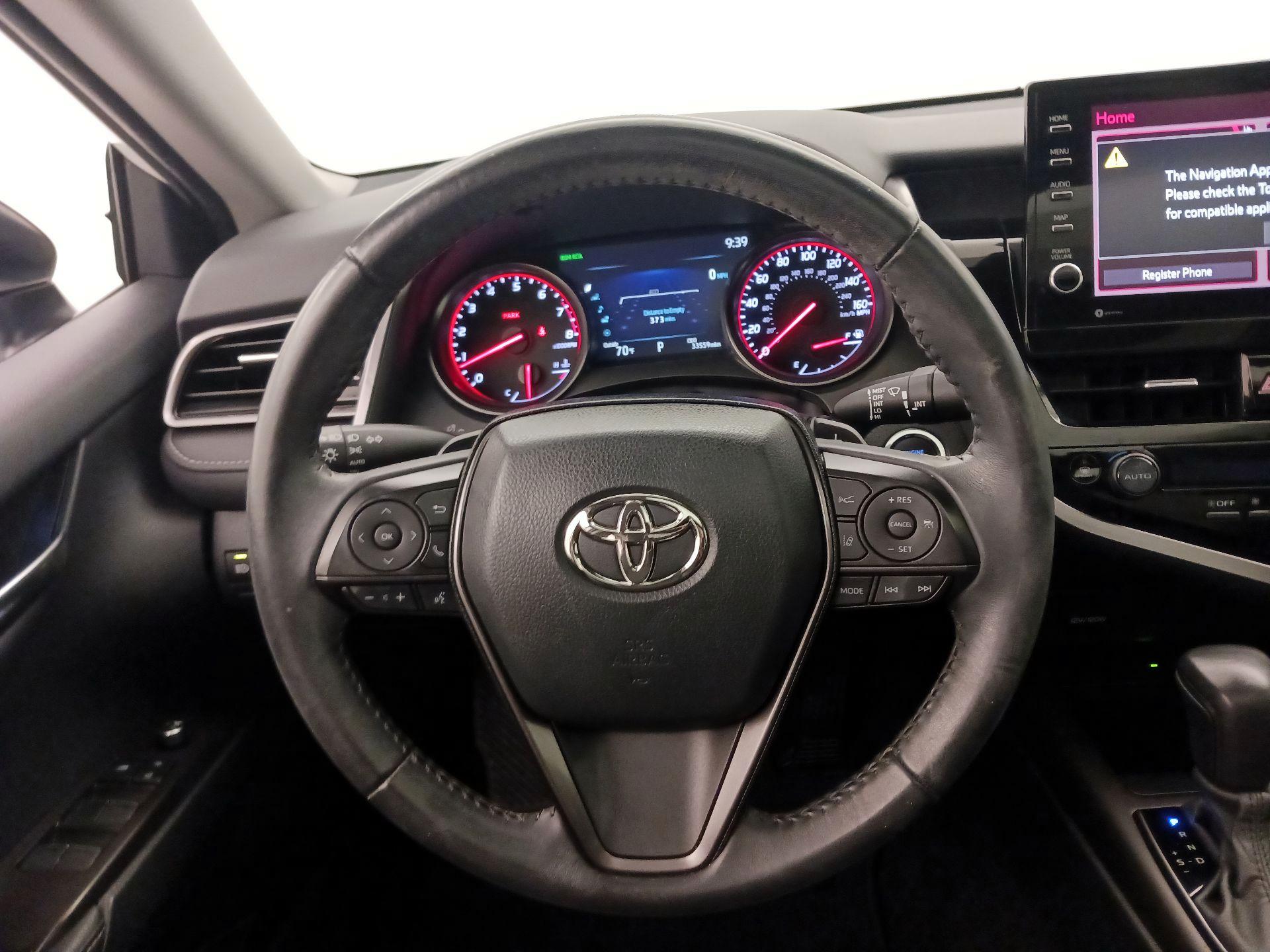 Thumbnail: 2022 Toyota Camry - 10