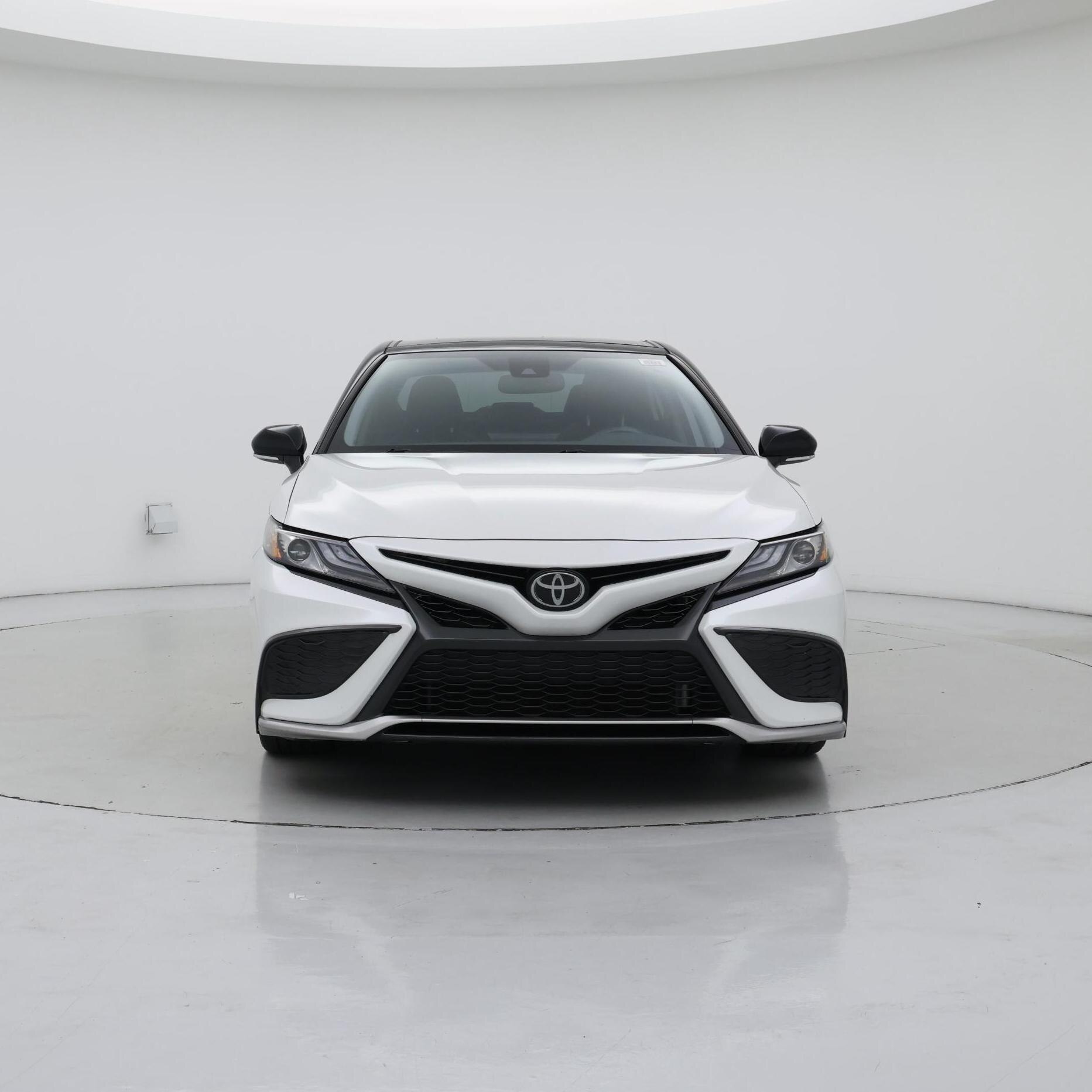 Thumbnail: 2022 Toyota Camry - 5