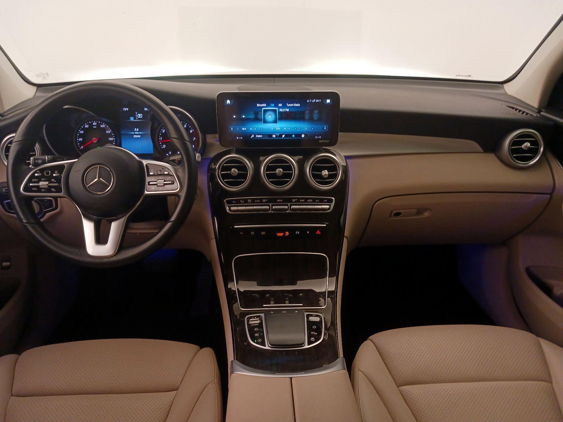 Thumbnail: 2022 Mercedes-Benz GLC - 9