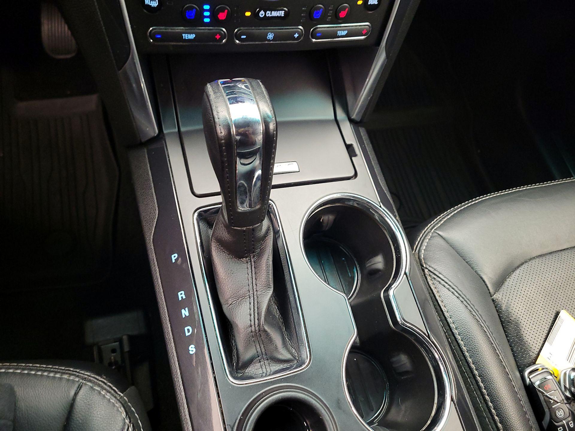 Thumbnail: 2017 Ford Explorer - 17