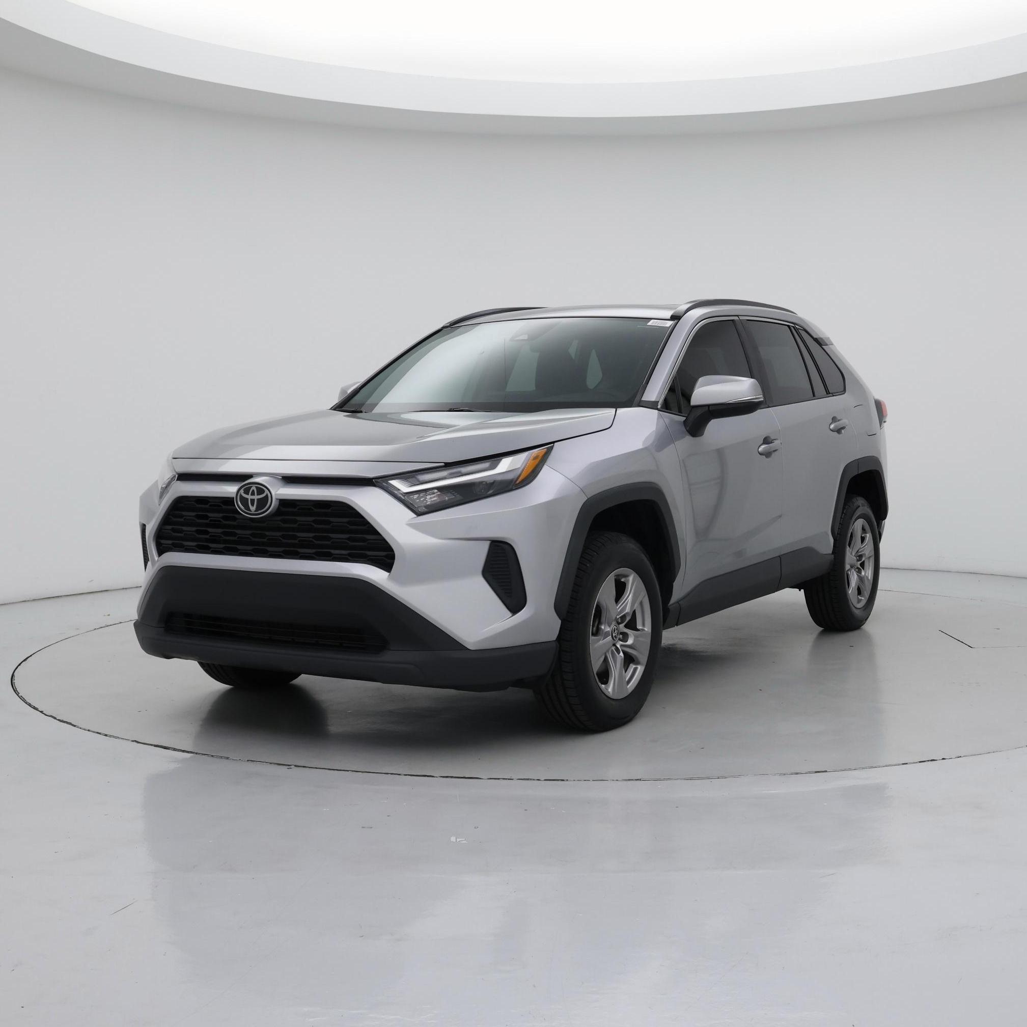 Thumbnail: 2022 Toyota RAV4 - 4