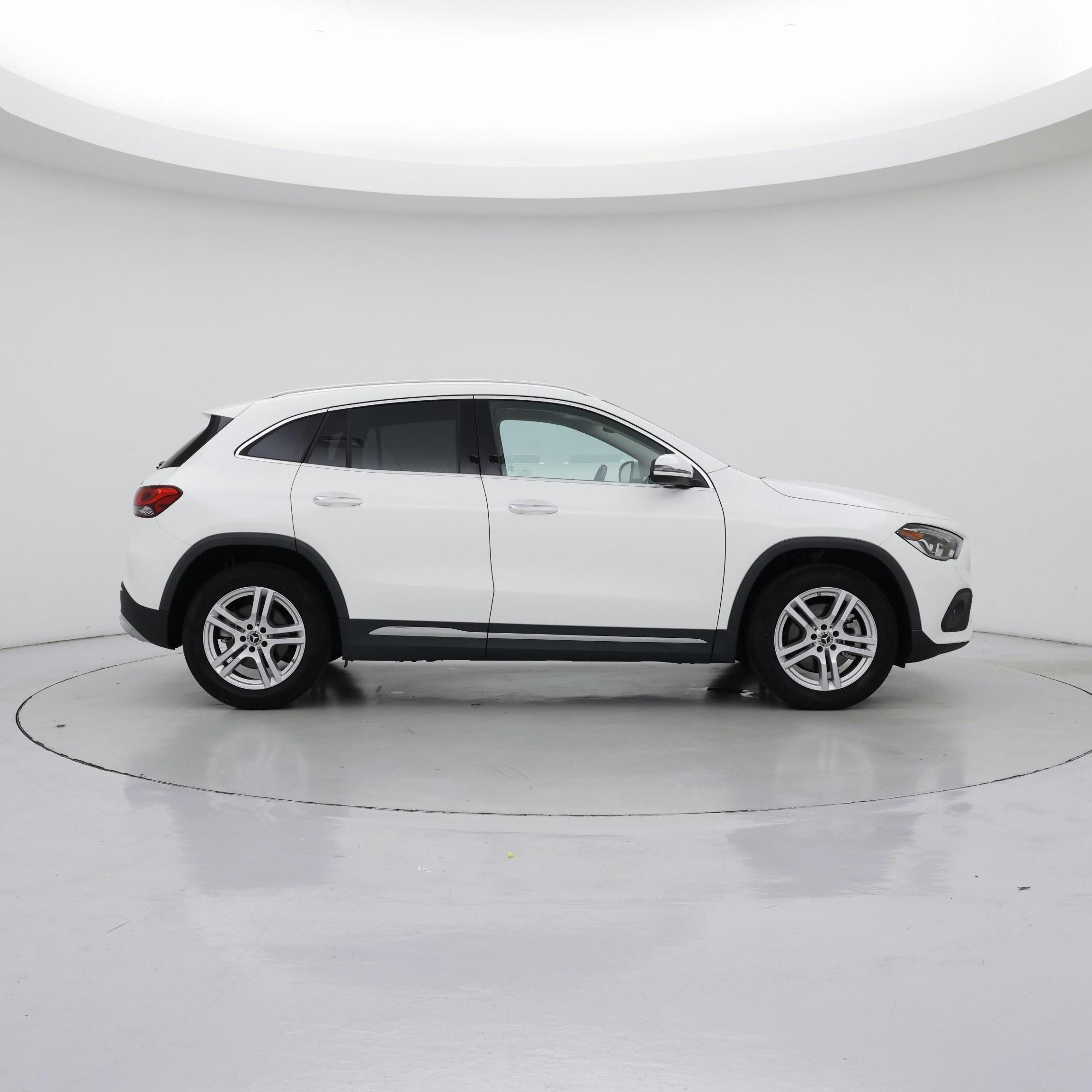 Thumbnail: 2022 Mercedes-Benz GLA - 7