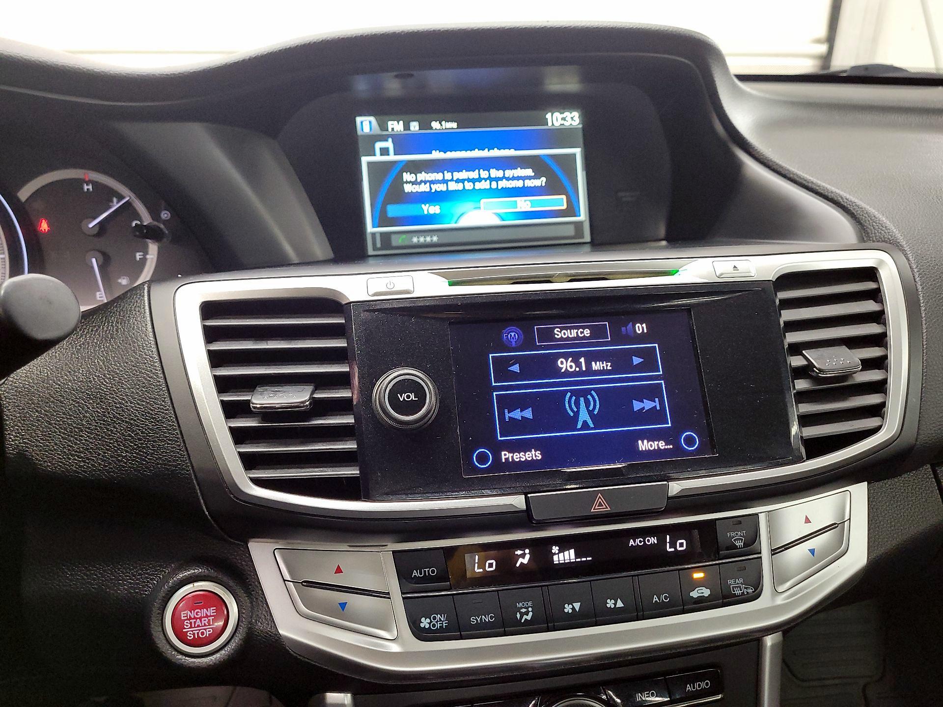 Thumbnail: 2015 Honda Accord - 15