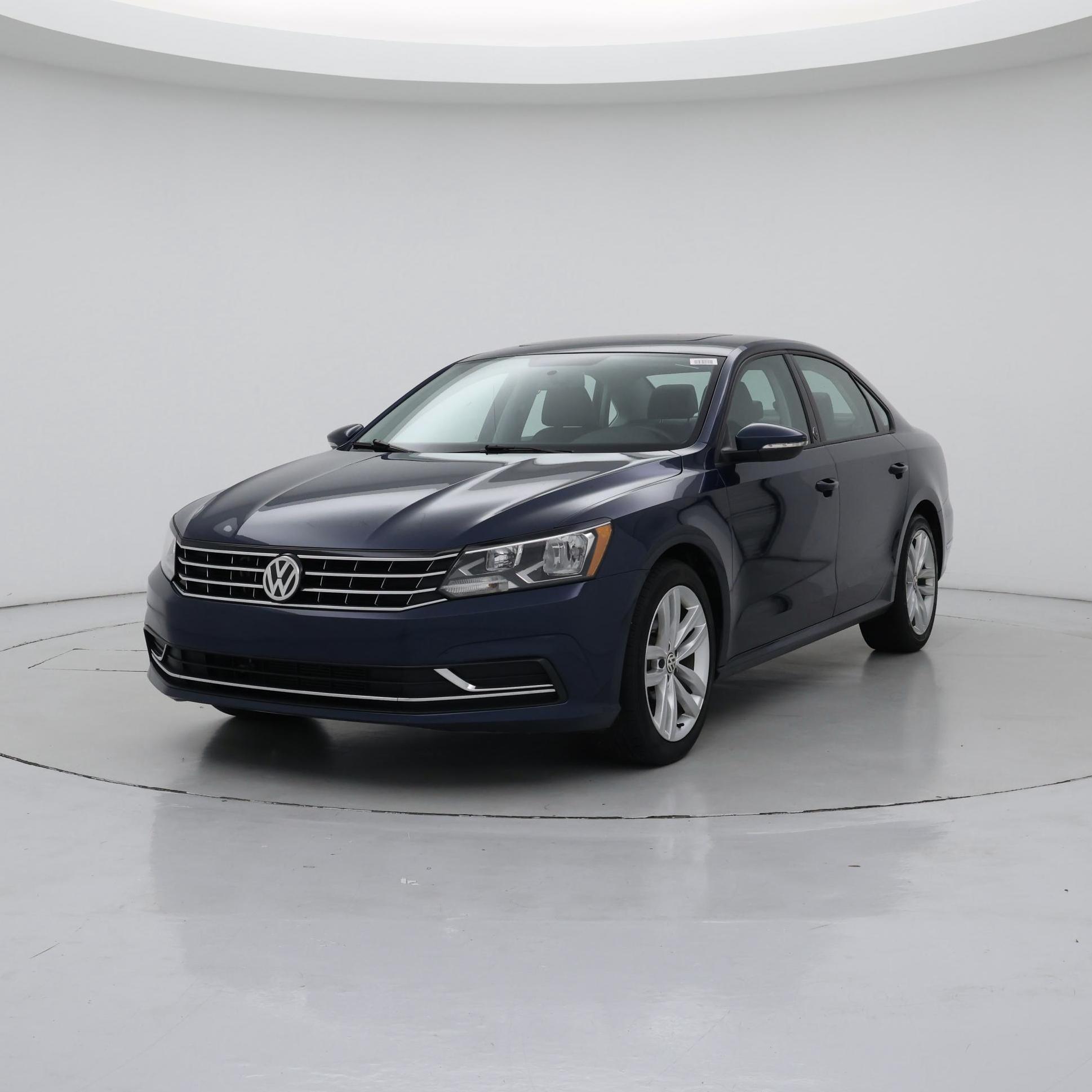 Thumbnail: 2019 Volkswagen Passat - 4