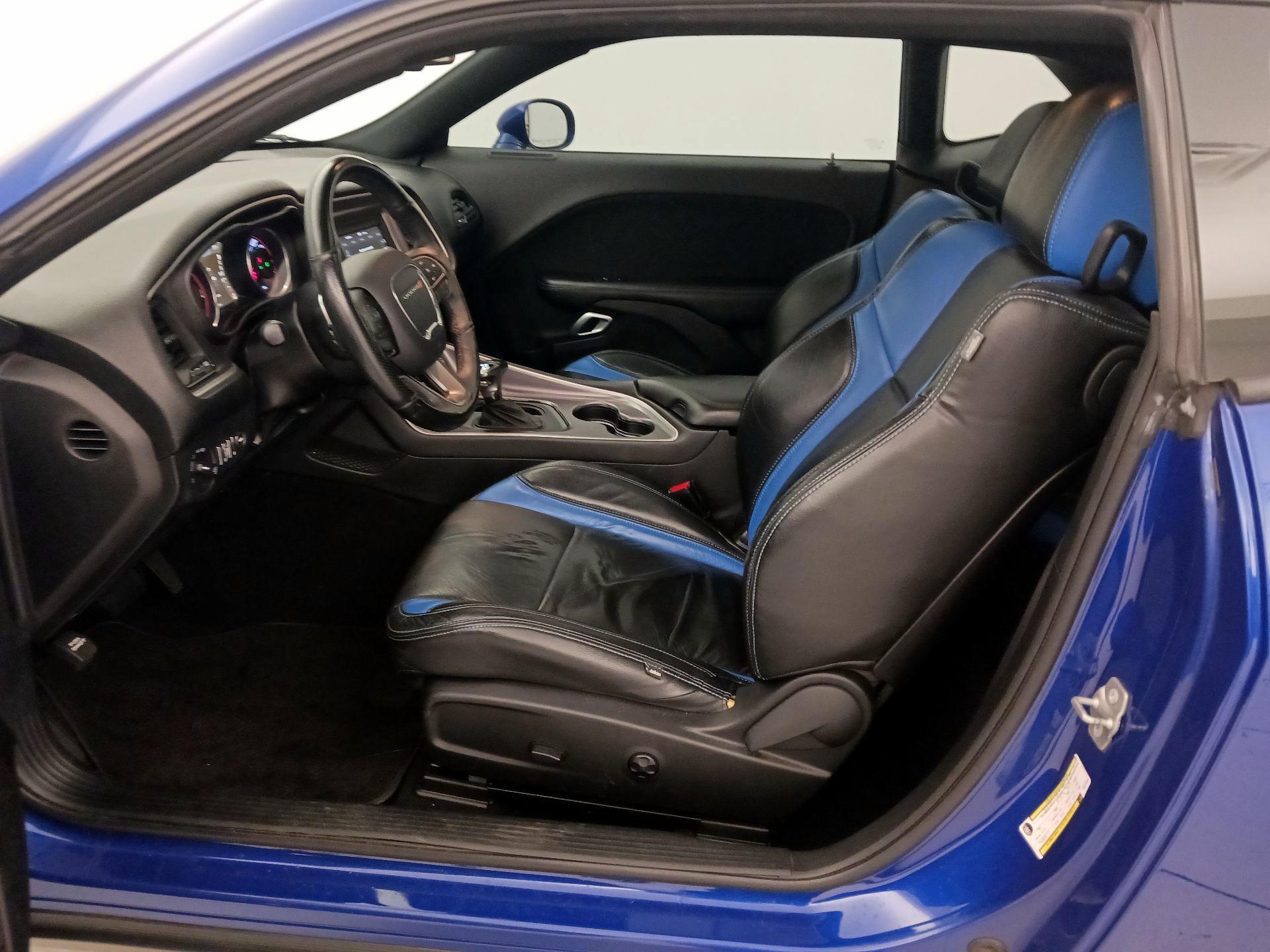 Thumbnail: 2019 Dodge Challenger - 11