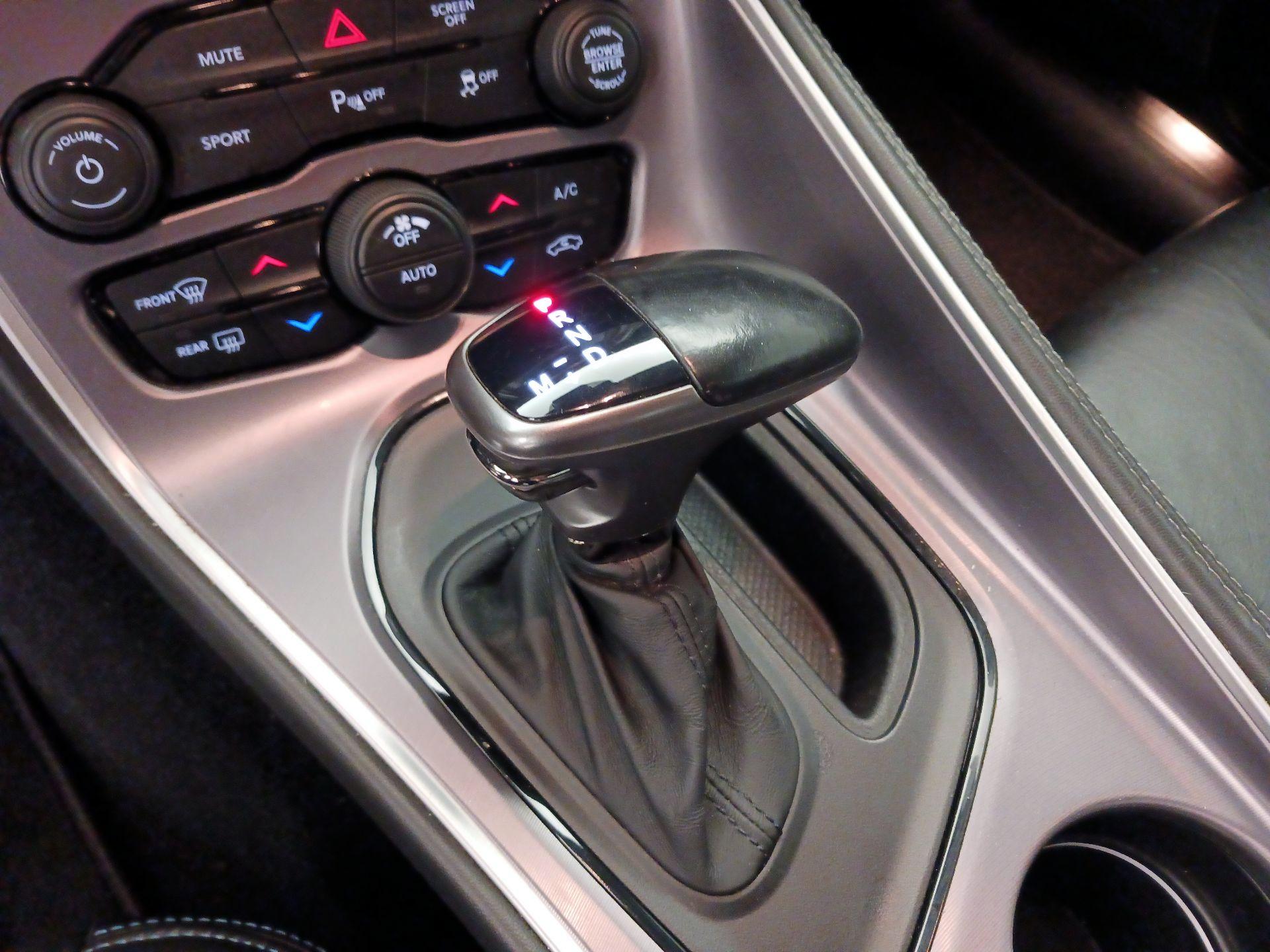 Thumbnail: 2019 Dodge Challenger - 17