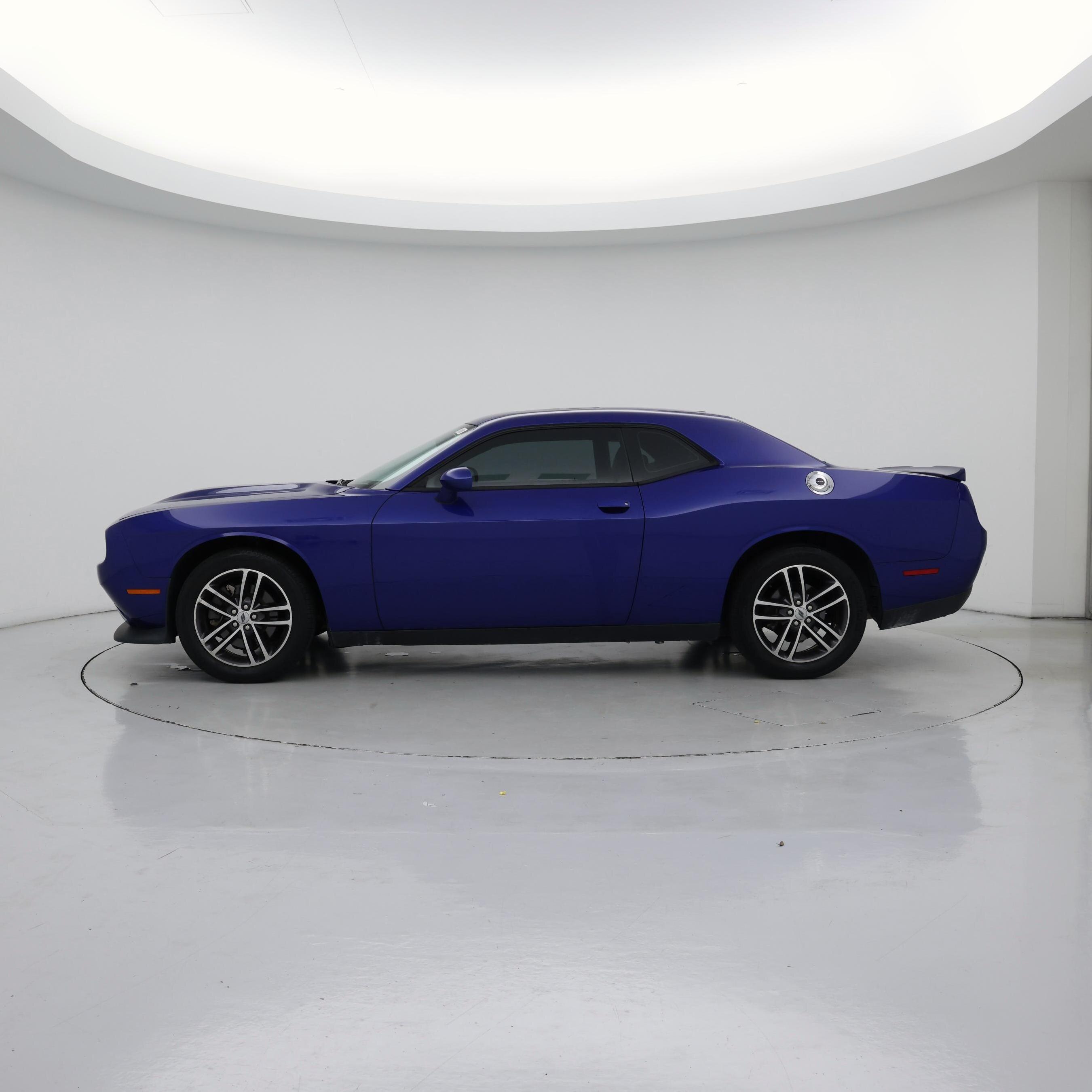 Thumbnail: 2019 Dodge Challenger - 3