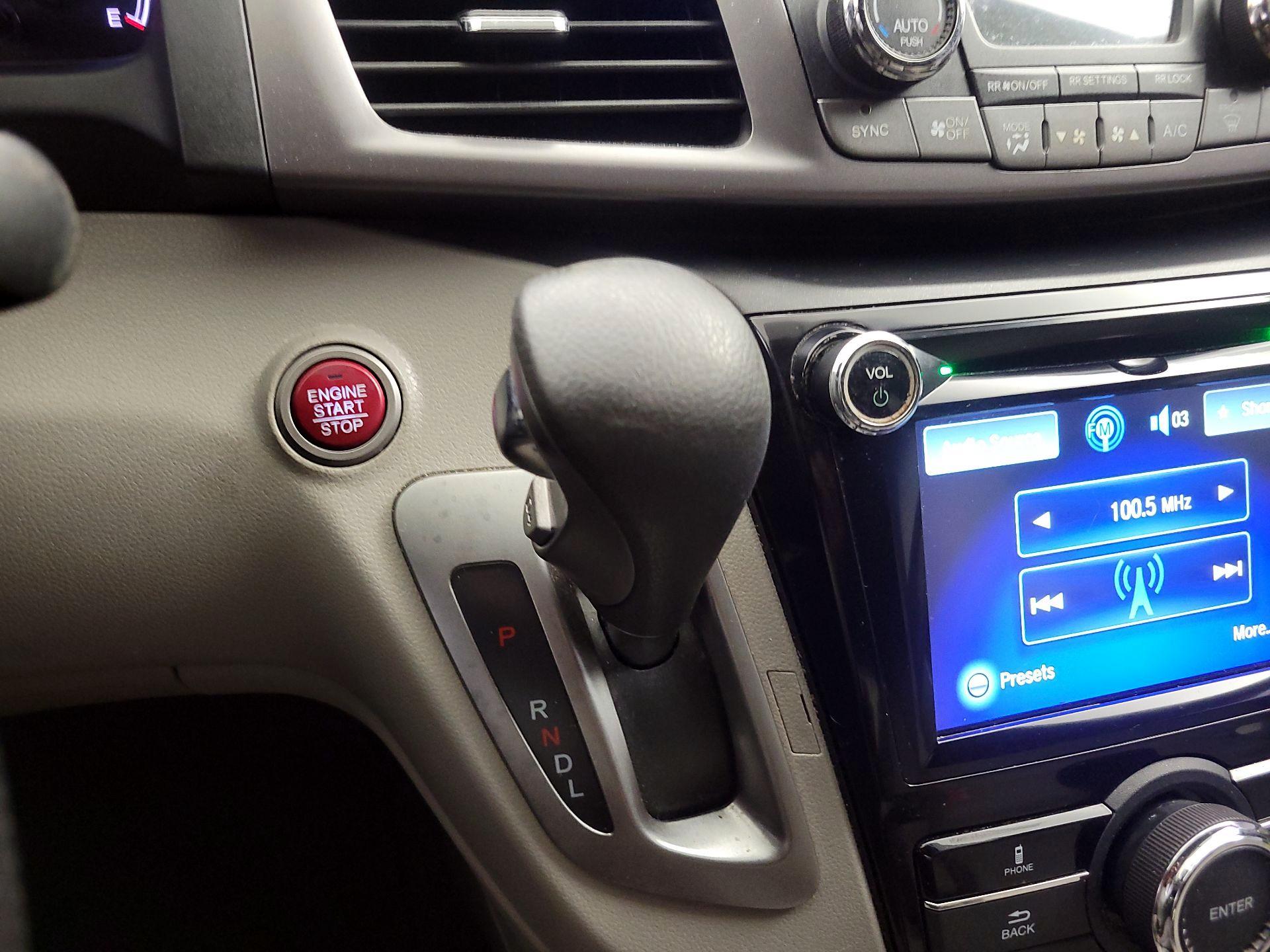 Thumbnail: 2014 Honda Odyssey - 17