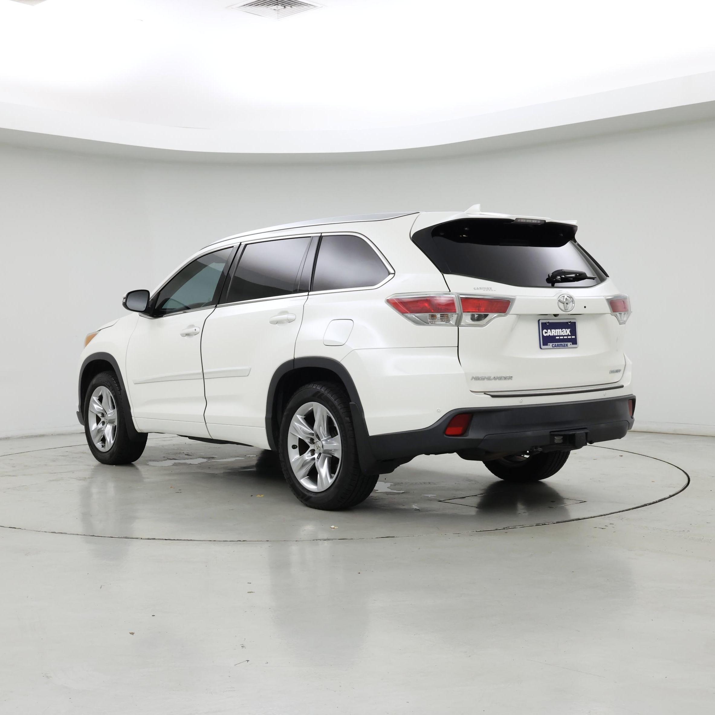 Thumbnail: 2014 Toyota Highlander - 2