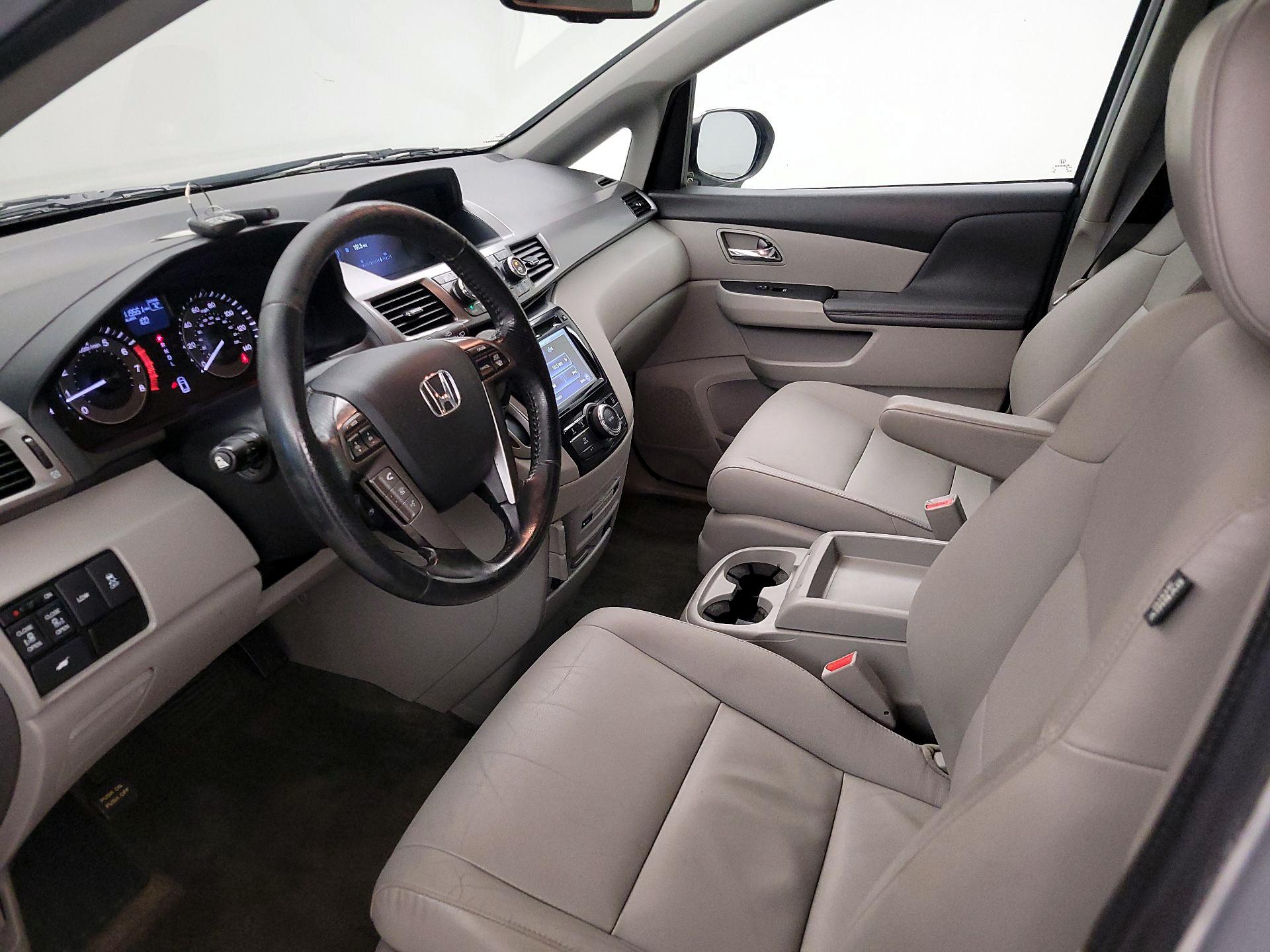 Thumbnail: 2015 Honda Odyssey - 11