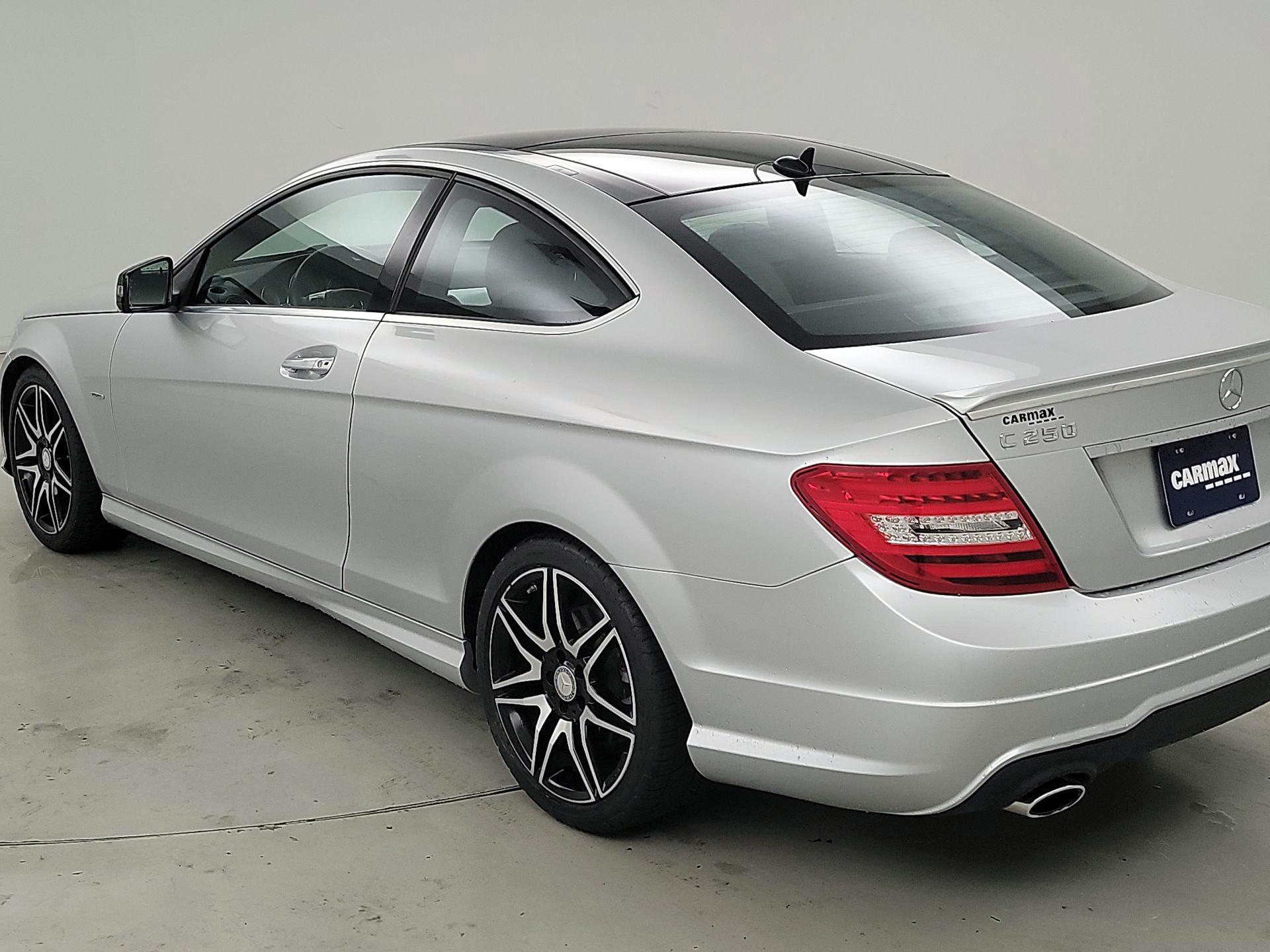 Thumbnail: 2014 Mercedes-Benz C-Class - 7