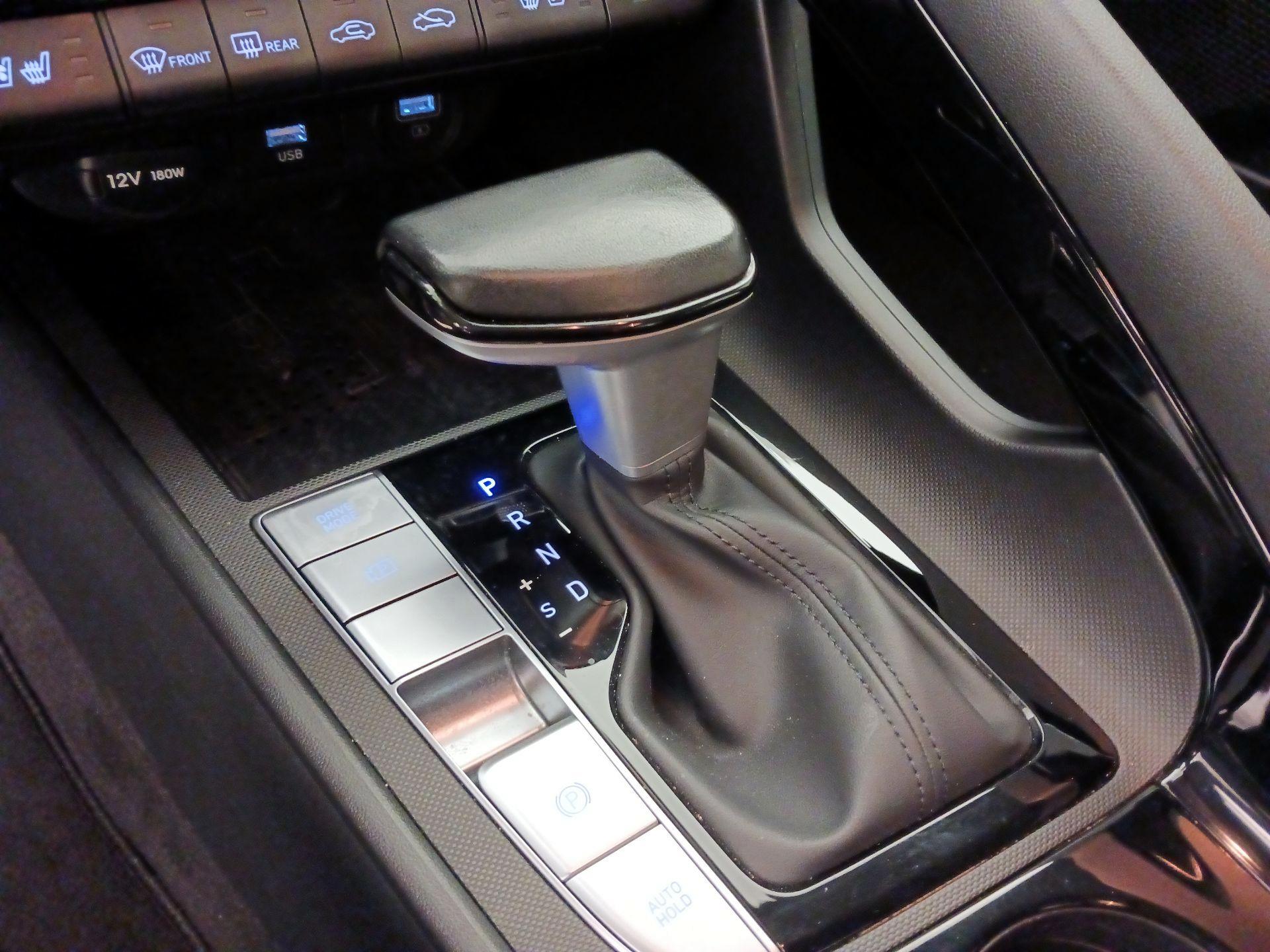 Thumbnail: 2023 Hyundai Elantra - 18