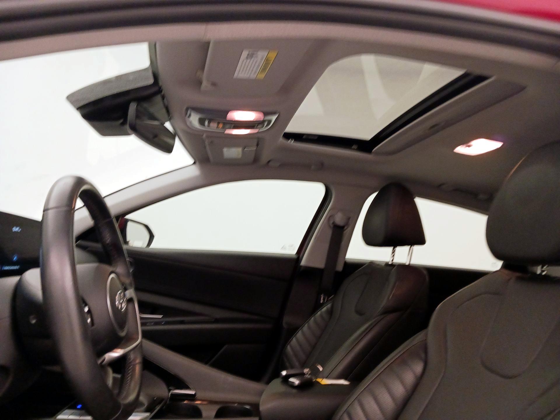 Thumbnail: 2023 Hyundai Elantra - 20