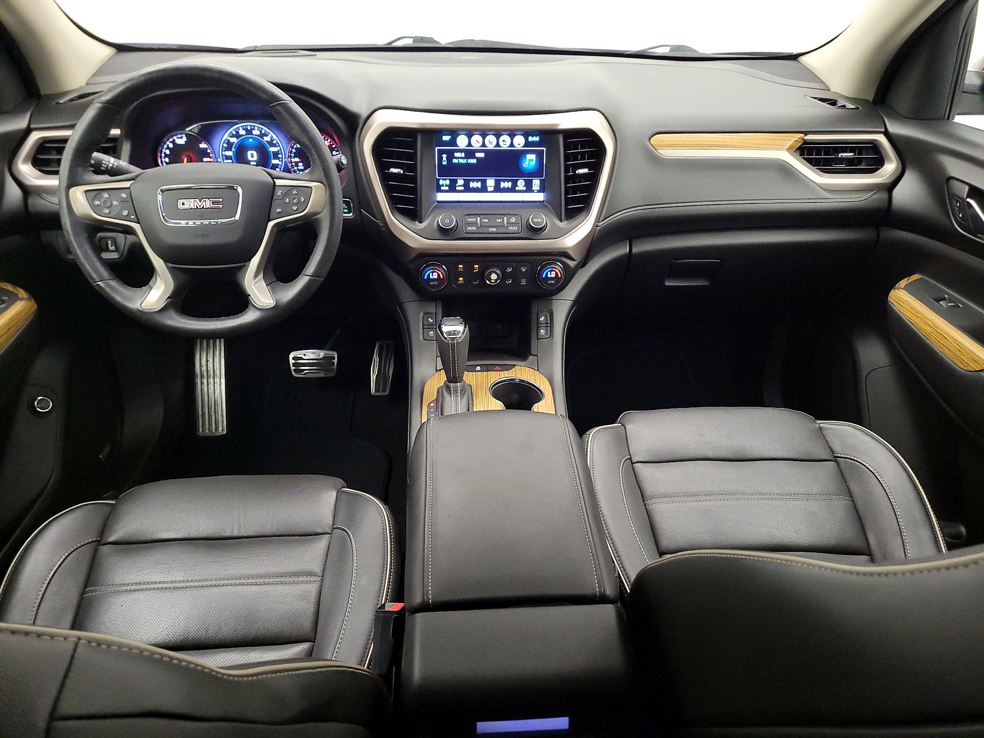 Thumbnail: 2017 GMC Acadia - 9