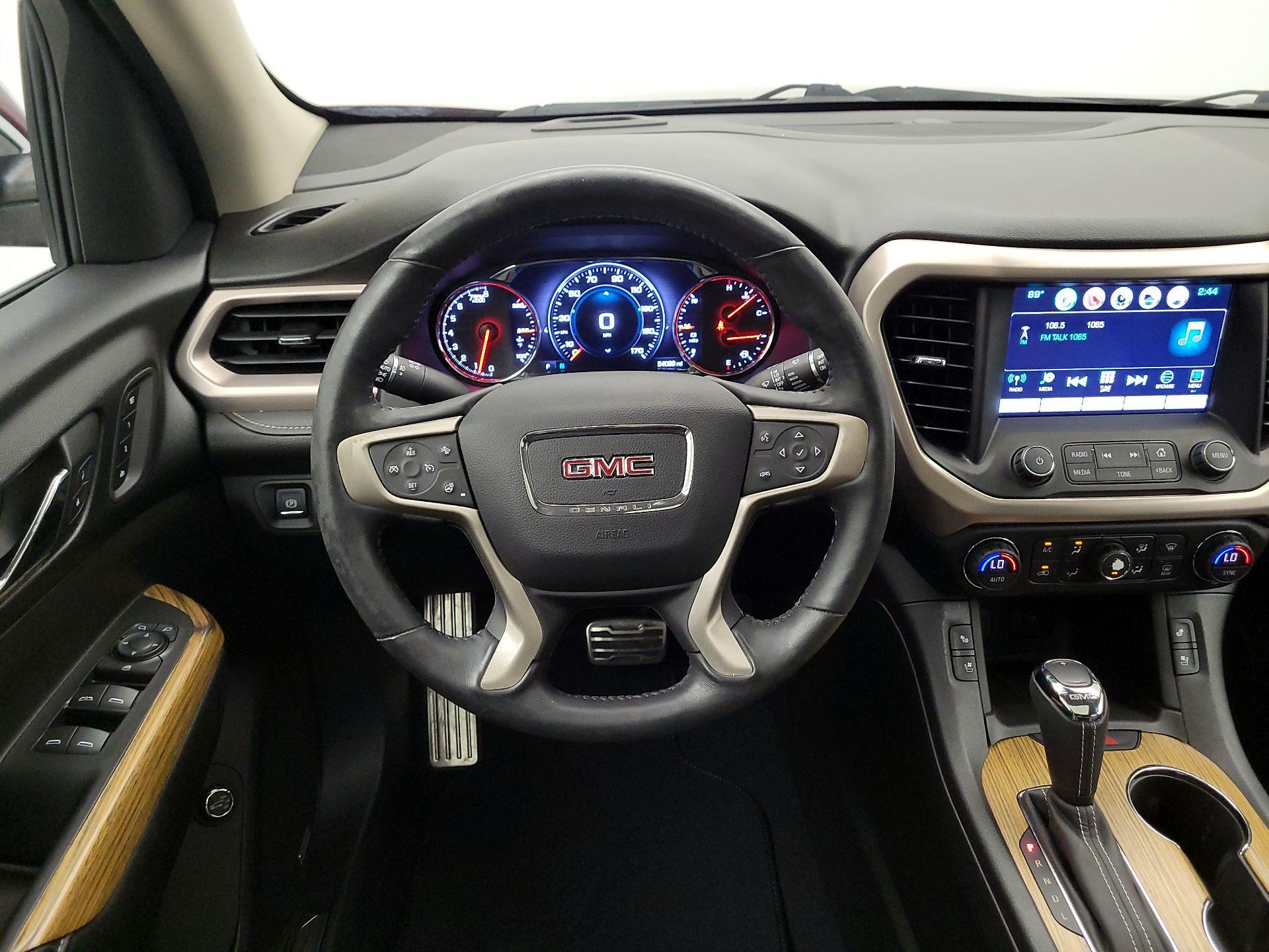 Thumbnail: 2017 GMC Acadia - 10