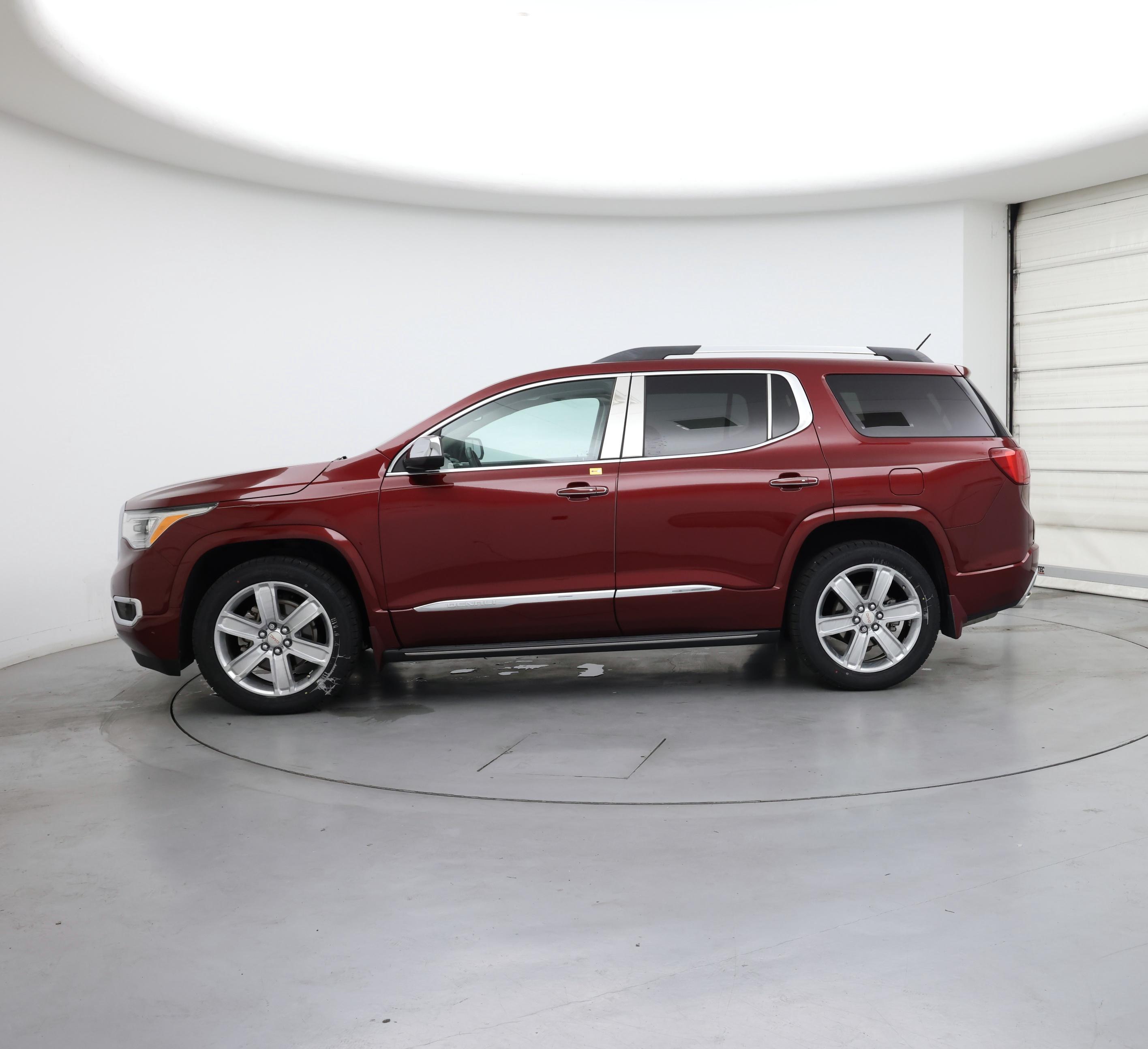 Thumbnail: 2017 GMC Acadia - 3