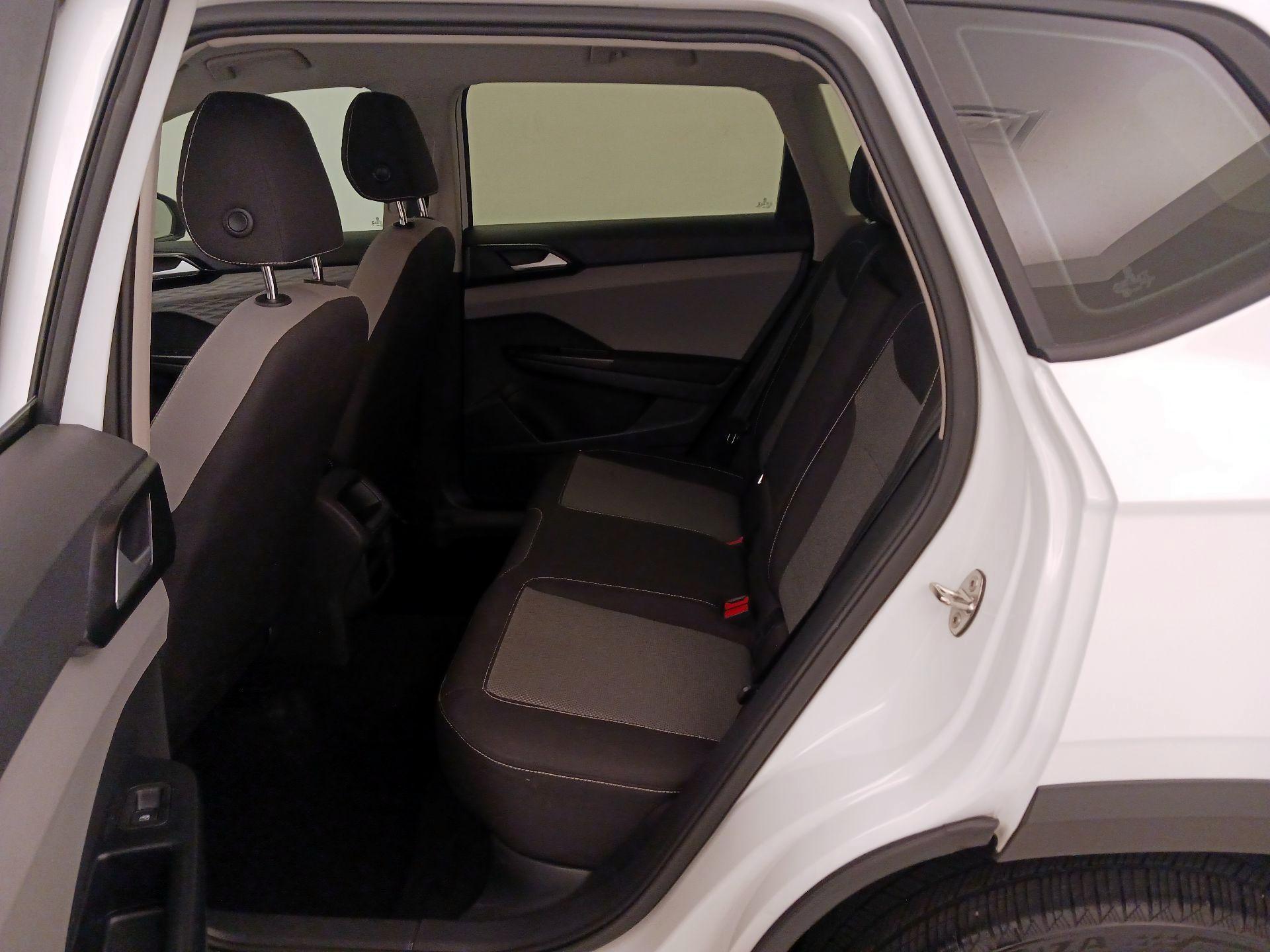 Thumbnail: 2023 Volkswagen Taos - 19