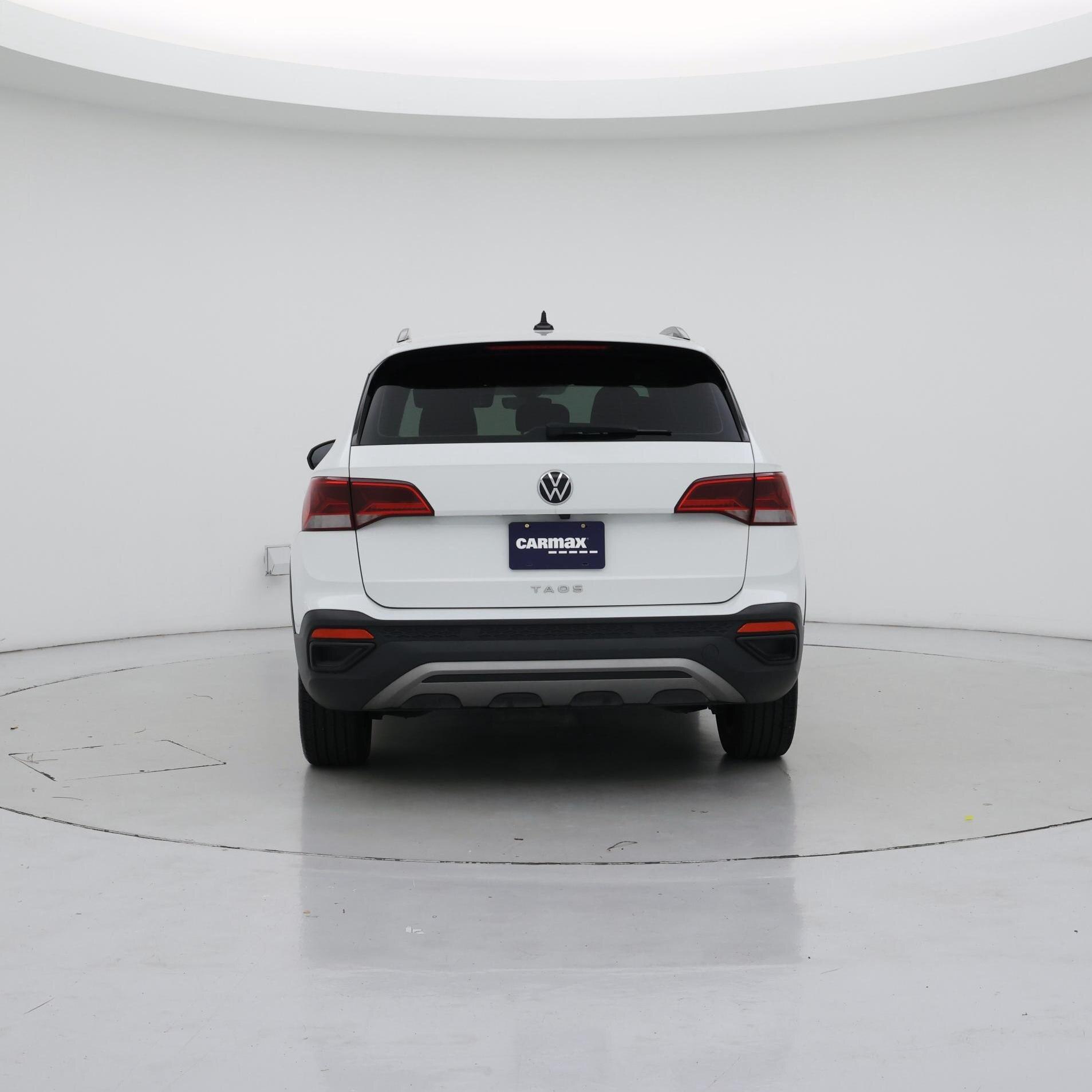 Thumbnail: 2023 Volkswagen Taos - 6