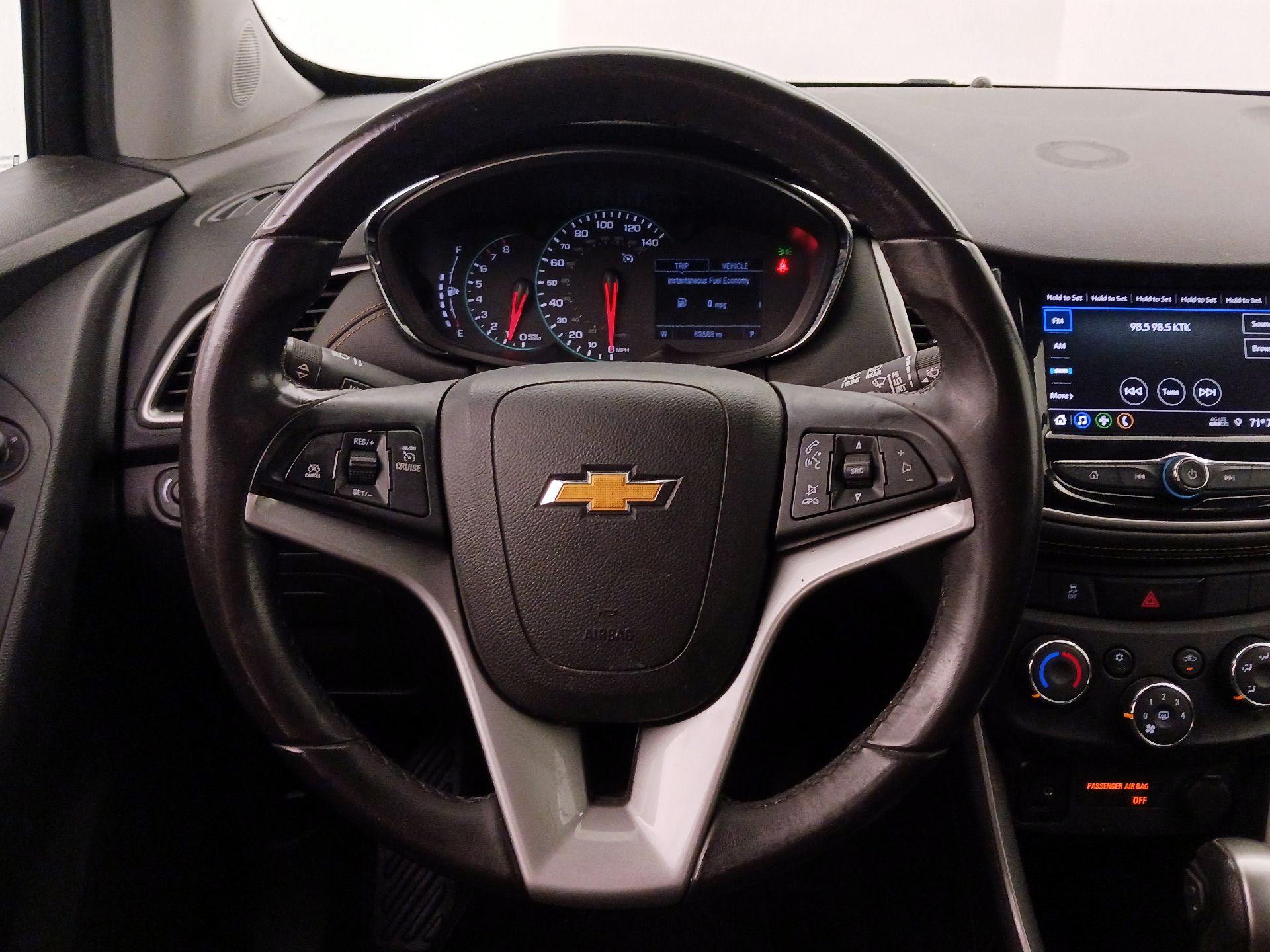 Thumbnail: 2019 Chevrolet Trax - 10