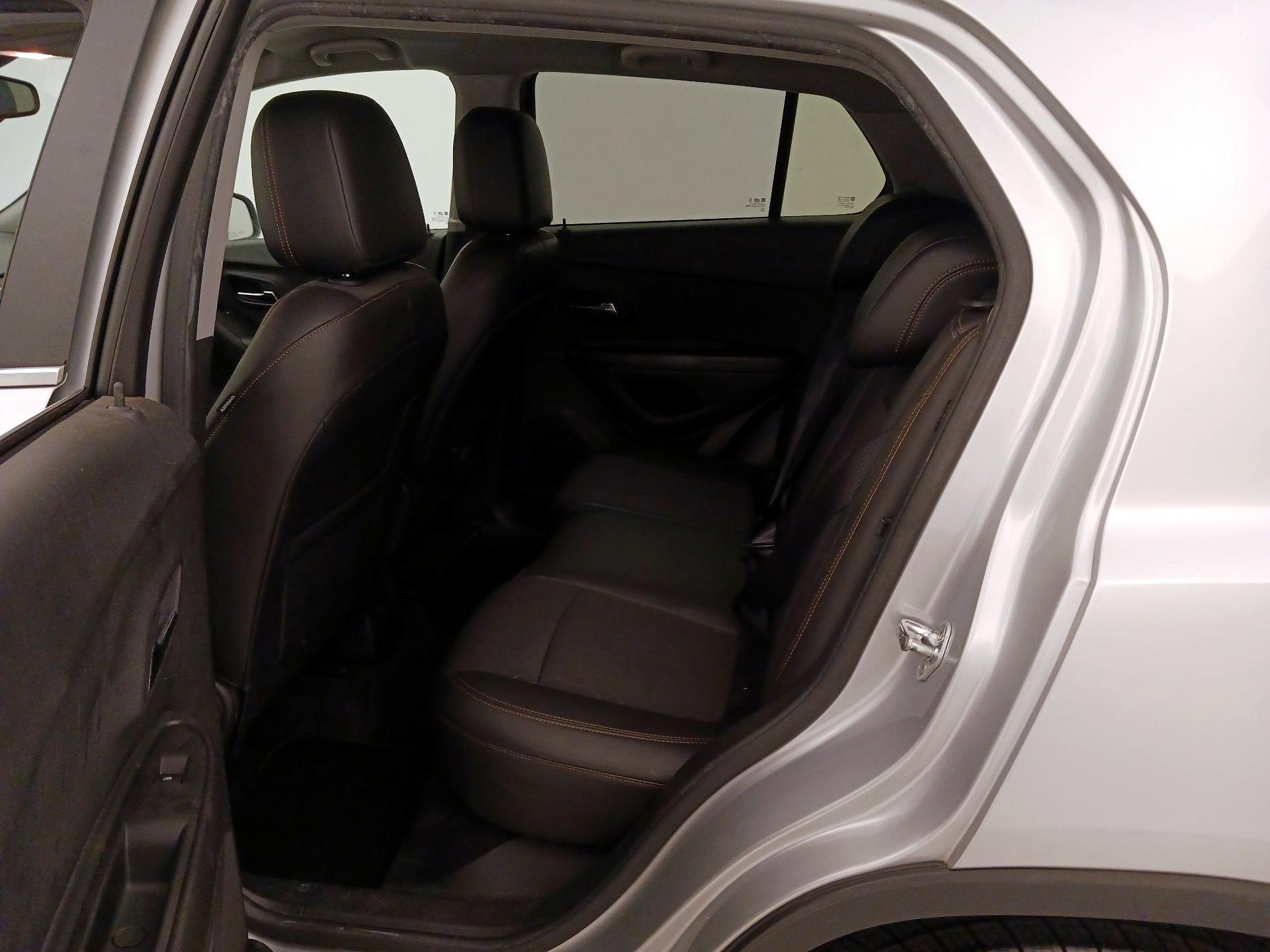 Thumbnail: 2019 Chevrolet Trax - 19