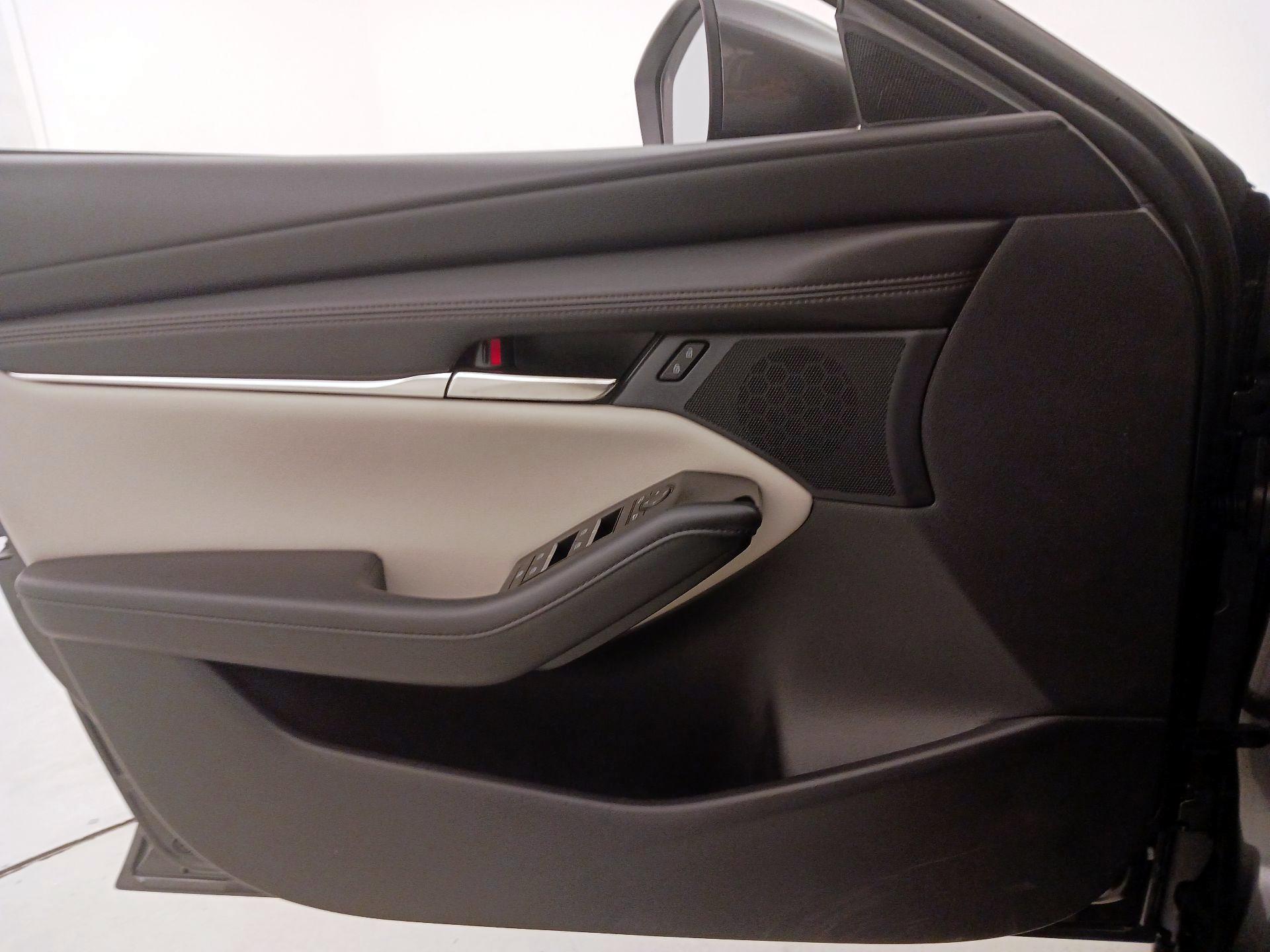 Thumbnail: 2024 Mazda Mazda3 - 12